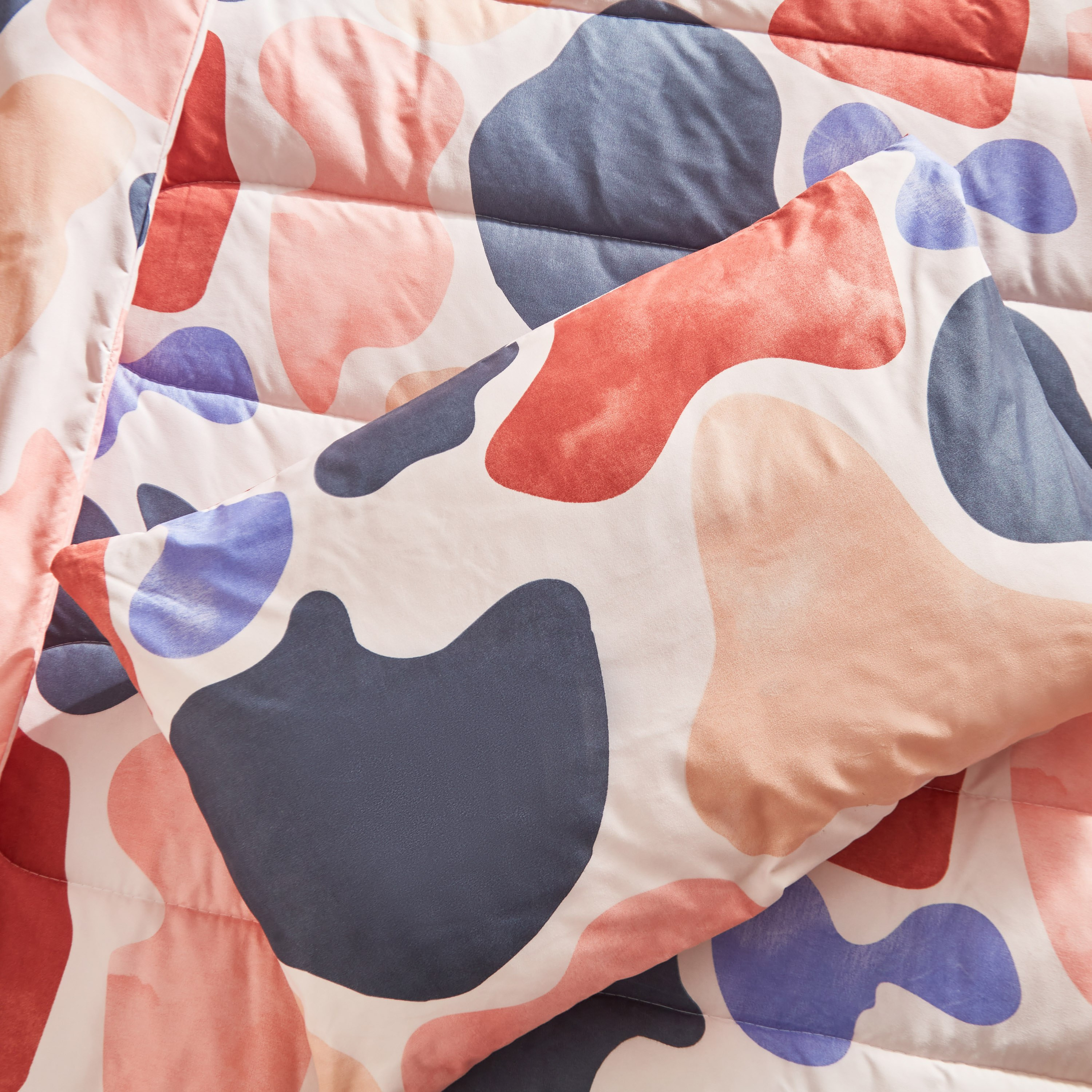 طقم لحاف توين ألياف دقيقة بطبعات قطعتين من أونتاريو جيان - 160x220 سم-hbxhomeware-hbxdecorandfurnishings-image-5