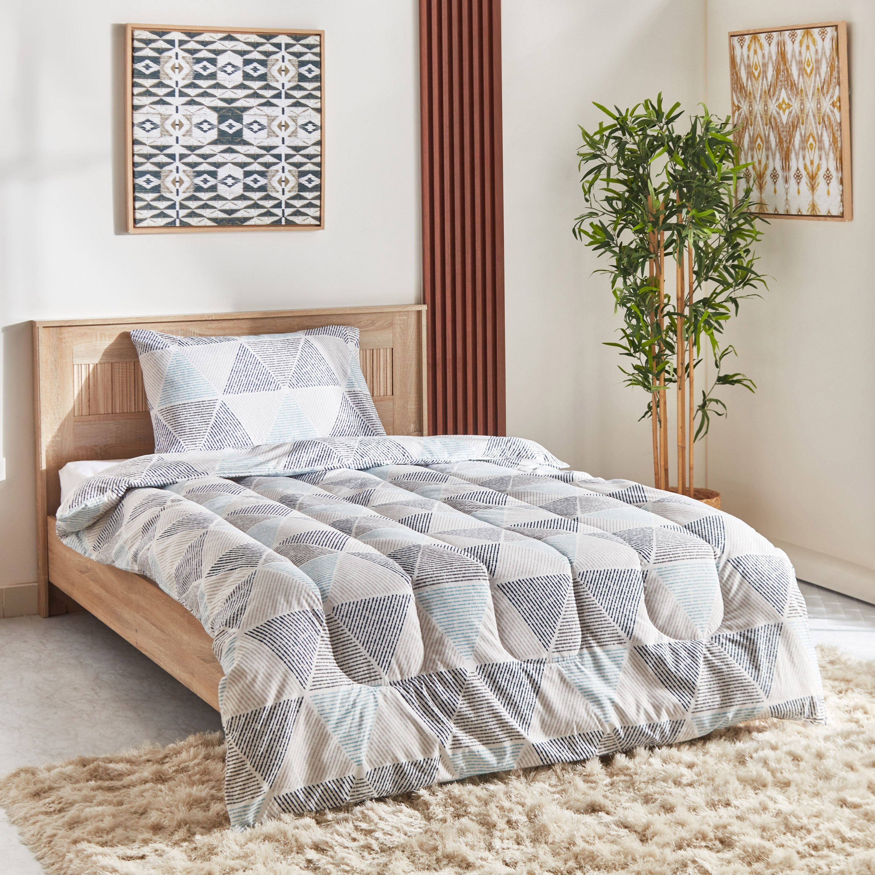 طقم لحاف توين ألياف دقيقة بطبعات قطعتين من أونتاريو كايل - 160x220 سم-hbxhomeware-hbxdecorandfurnishings-image-1