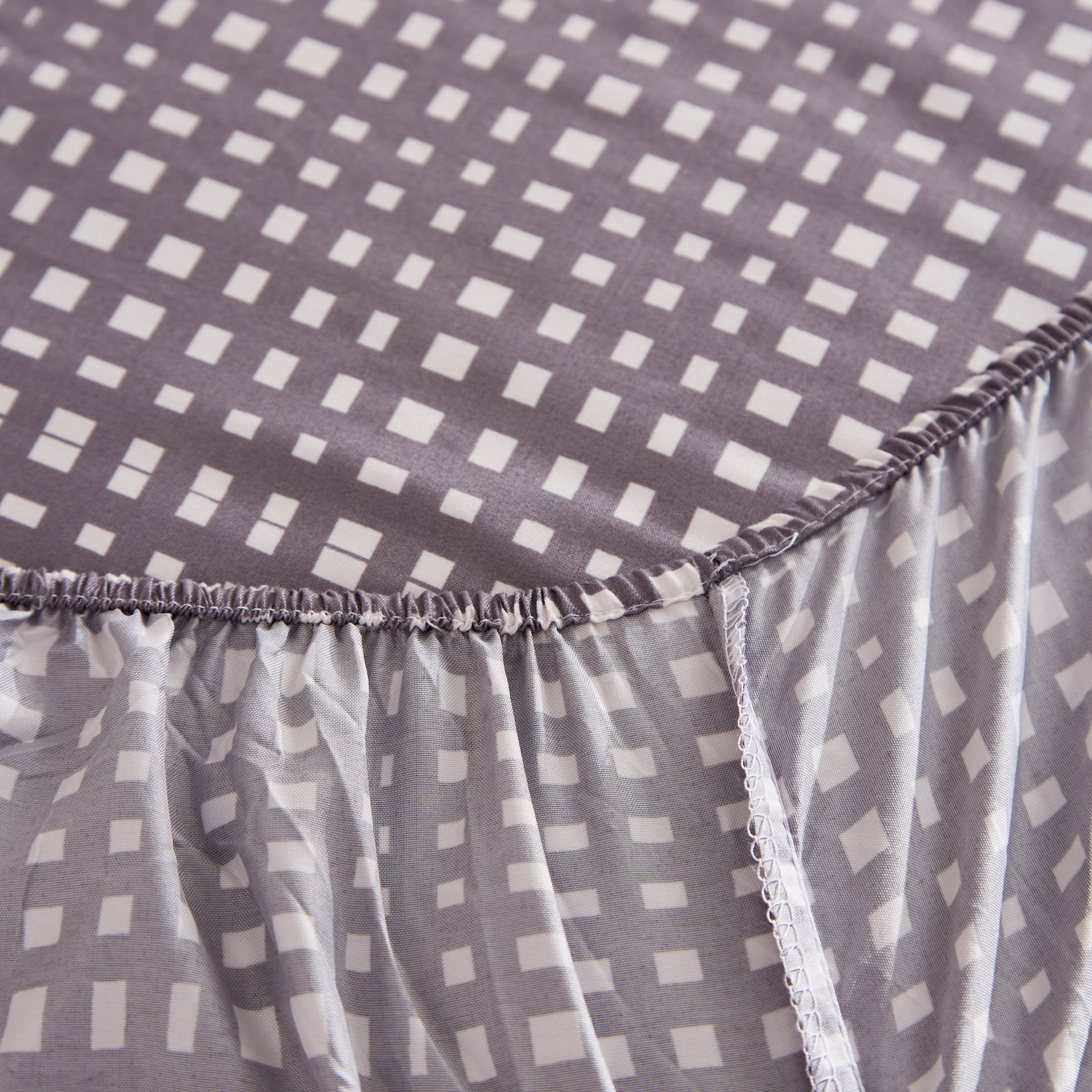 شرشف سرير كينج من الألياف الدقيقة بطبعات من أتلانتا جيو فركتلز - 180×200+25 سم-hbxhomeware-hbxbedroom-image-6