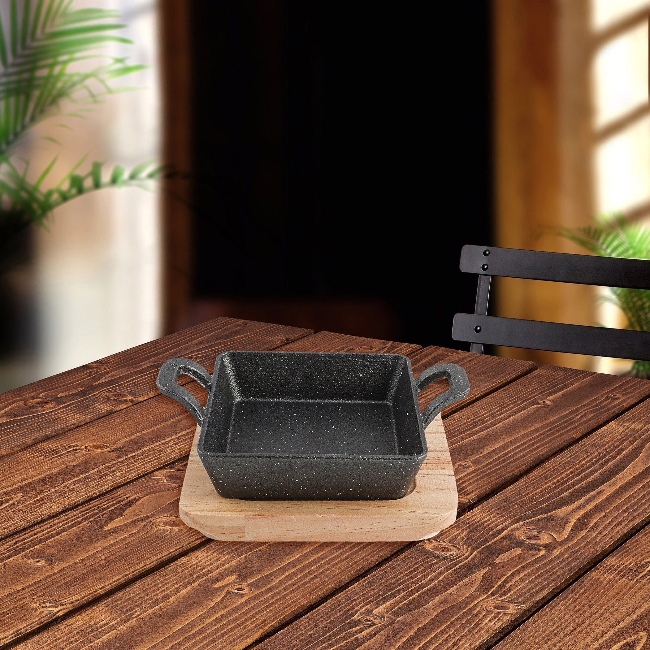 Trendy Cast Iron Square Sizzling Plate with Base - 18.5x13.5x5 cm-hbxhomeware-hbxkitchen-image-1