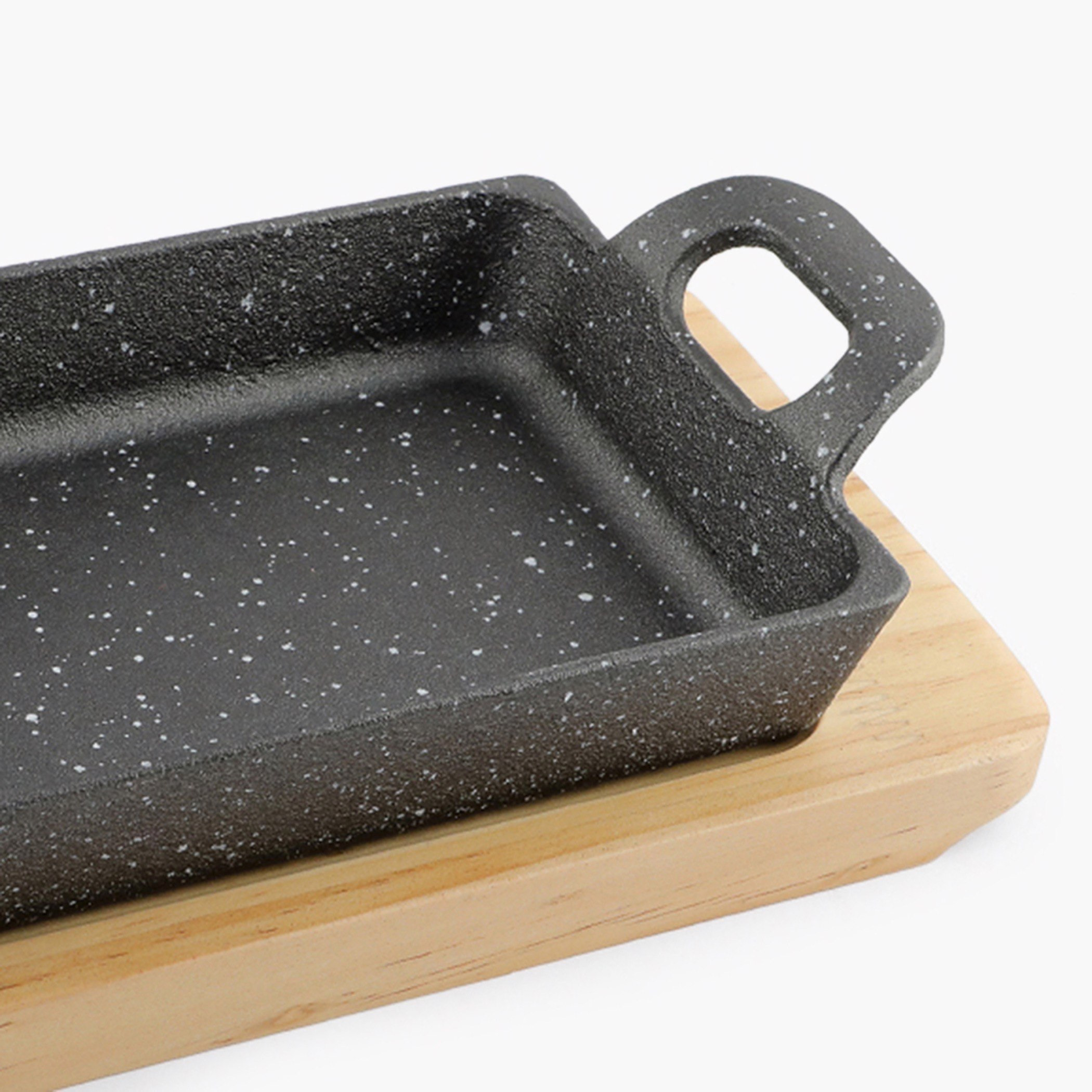 صحن تسخين مستطيل مسطح من الحديد المصبوب مع قاعدة من تريندي - 26x13.5x5 سم-hbxhomeware-hbxkitchen-image-3