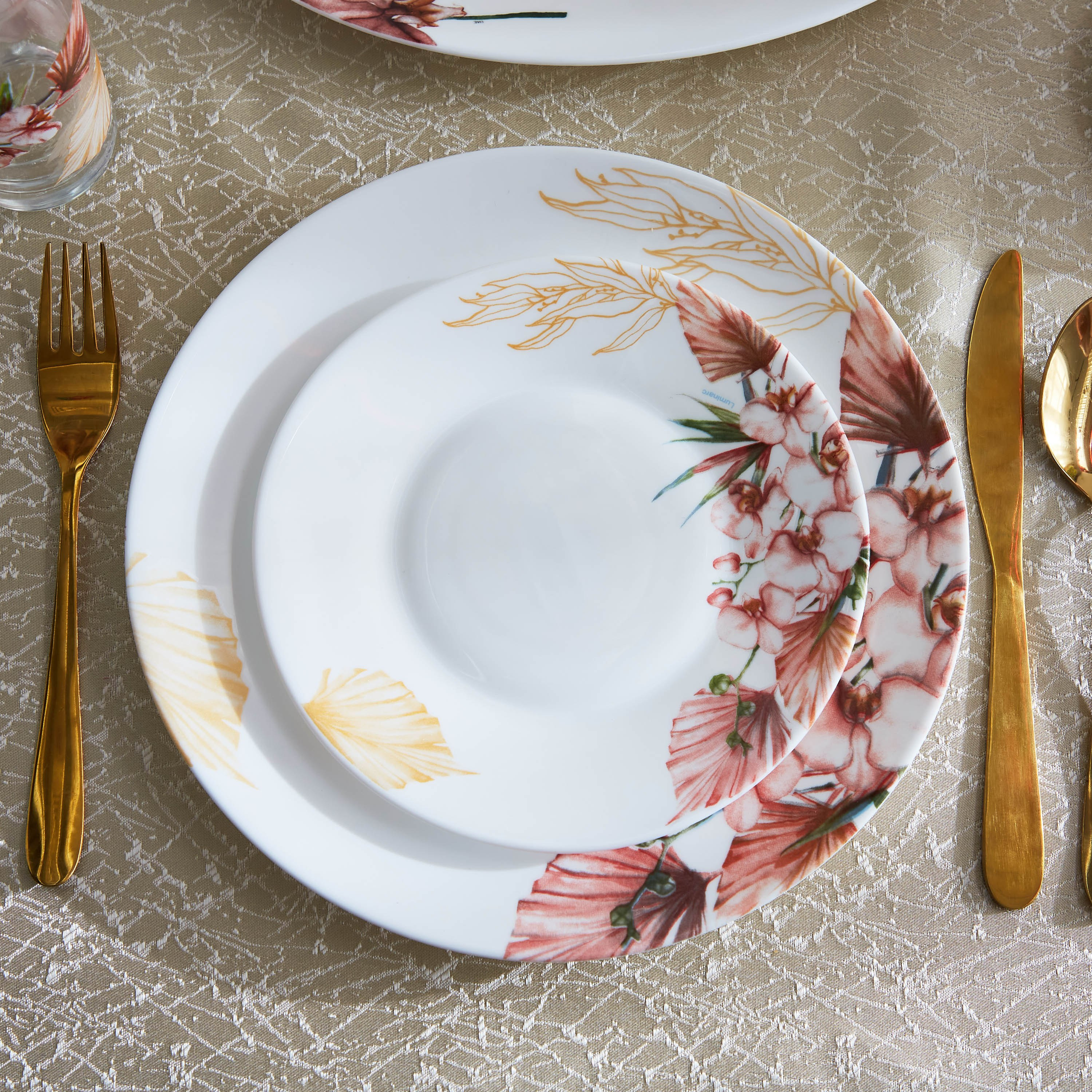 طقم عشاء من لومينارك أوبال وير إيسنس فلوروزا - 46 قطعة-hbxhomeware-hbxkitchen-image-3