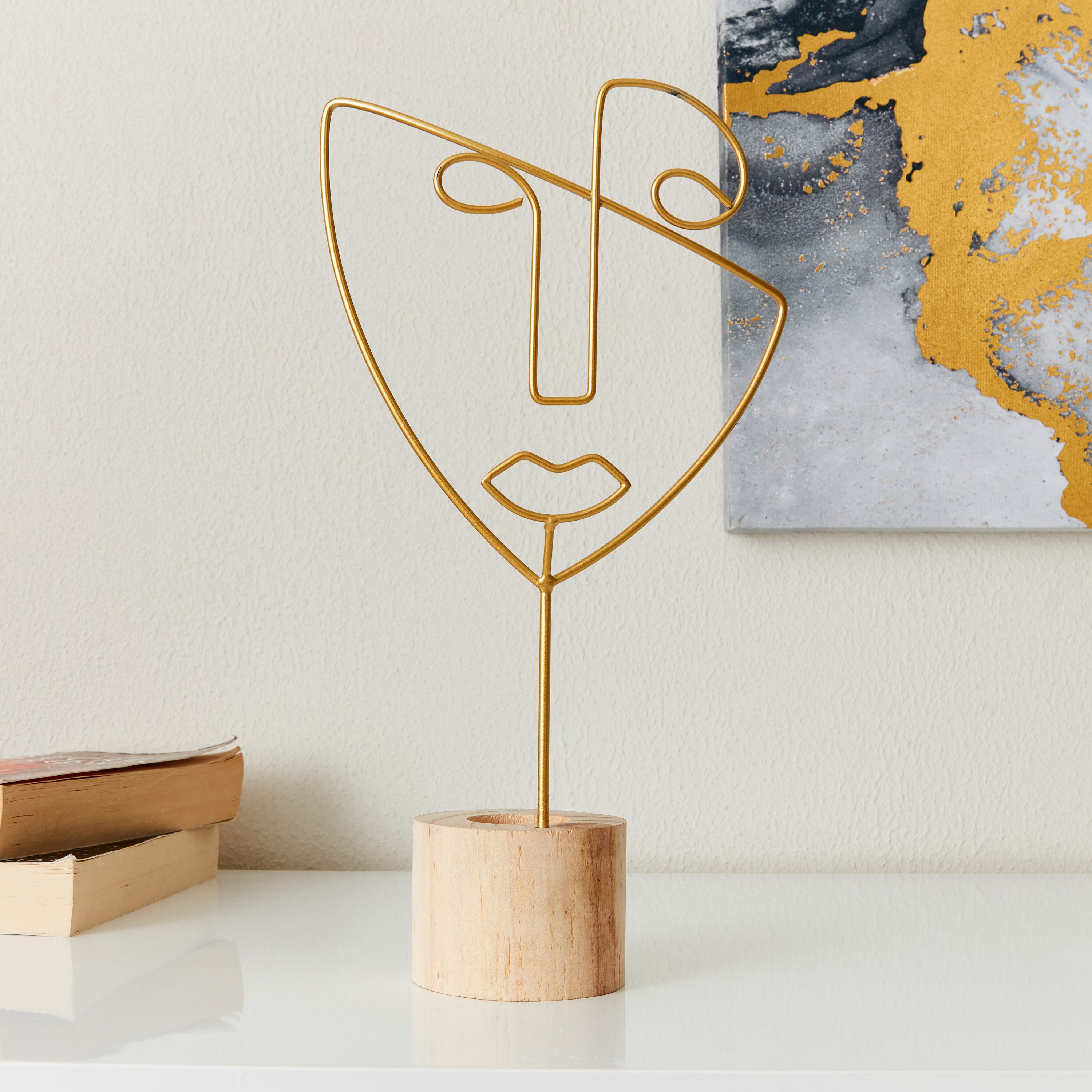 حامل شموع معدني بقاعدة خشبية من إيفا - 18x8x29 سم-hbxlivingroom-decorandaccessories-candleholders-image-1