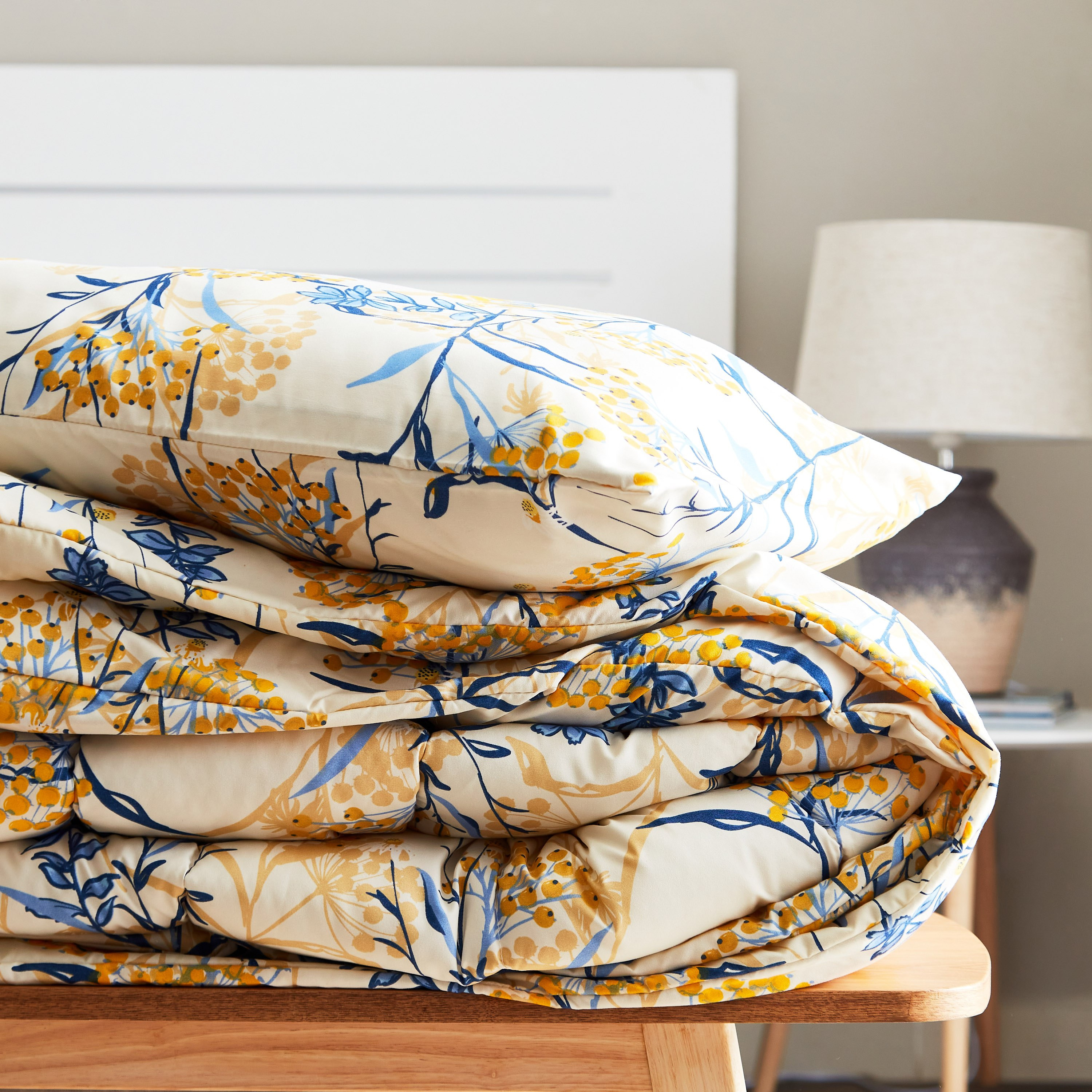 طقم لحاف مزدوج من الألياف الدقيقة بطبعات قطعتين من أونتاريو - 160x220 سم-hbxhomeware-hbxdecorandfurnishings-image-6