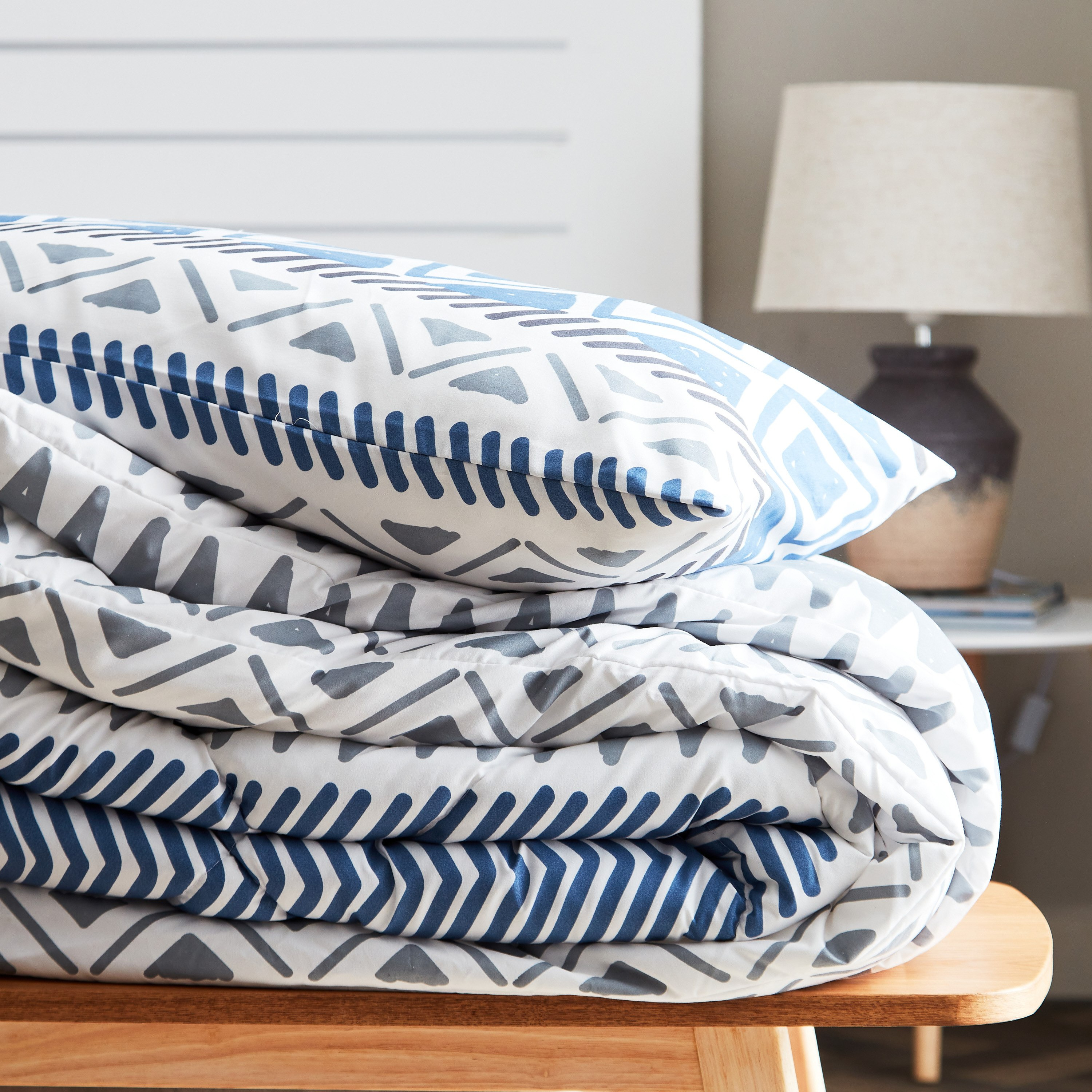 Ontario 2-Piece Arena Printed Microfibre Twin Comforter Set - 160x220 cm-hbxhomeware-hbxdecorandfurnishings-image-7