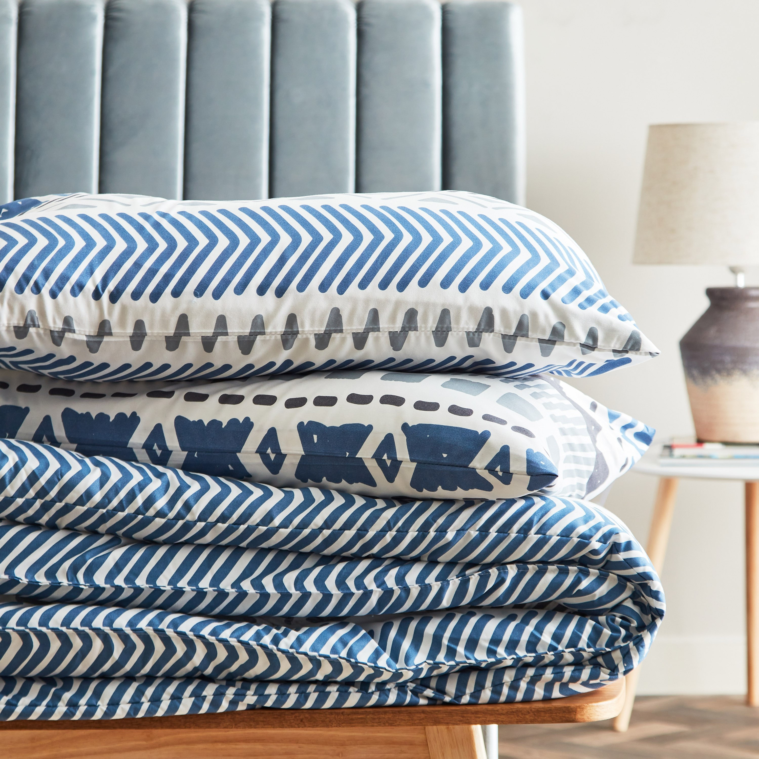 Ontario Arena 3-Piece Printed Microfiber King Comforter Set - 220x240 cm-hbxhomeware-hbxdecorandfurnishings-image-9