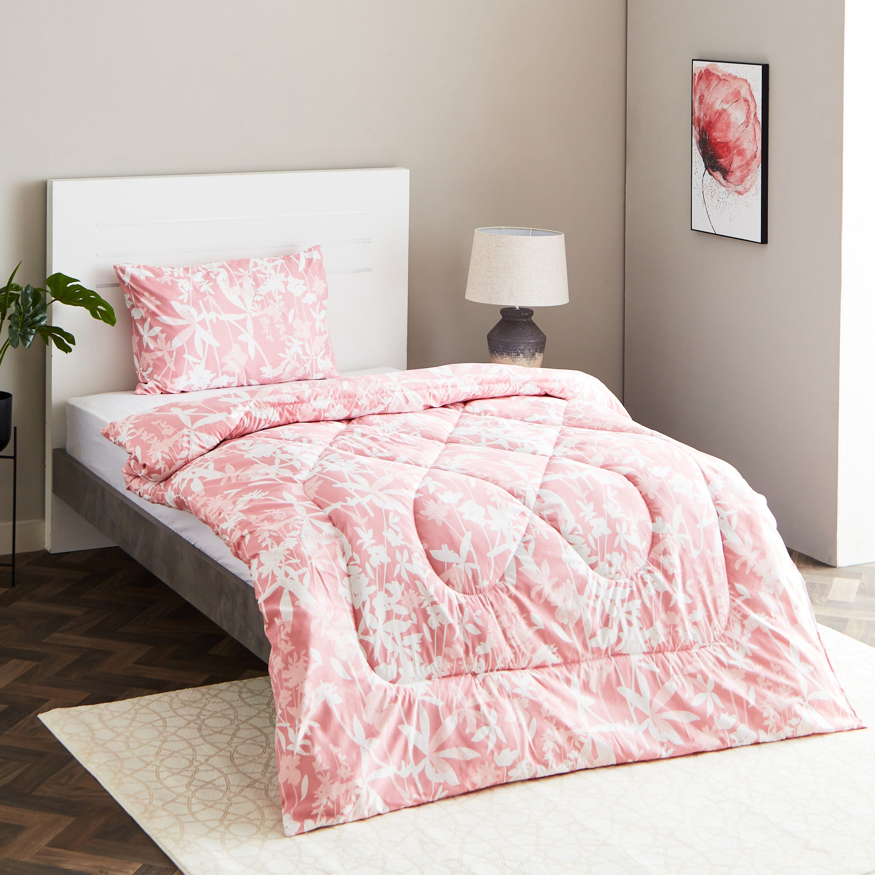 طقم لحاف ألياف دقيقة مزدوج بطبعات قطعتين من أونتاريو هيلينا  - 160x220 سم-hbxhomeware-hbxdecorandfurnishings-image-1