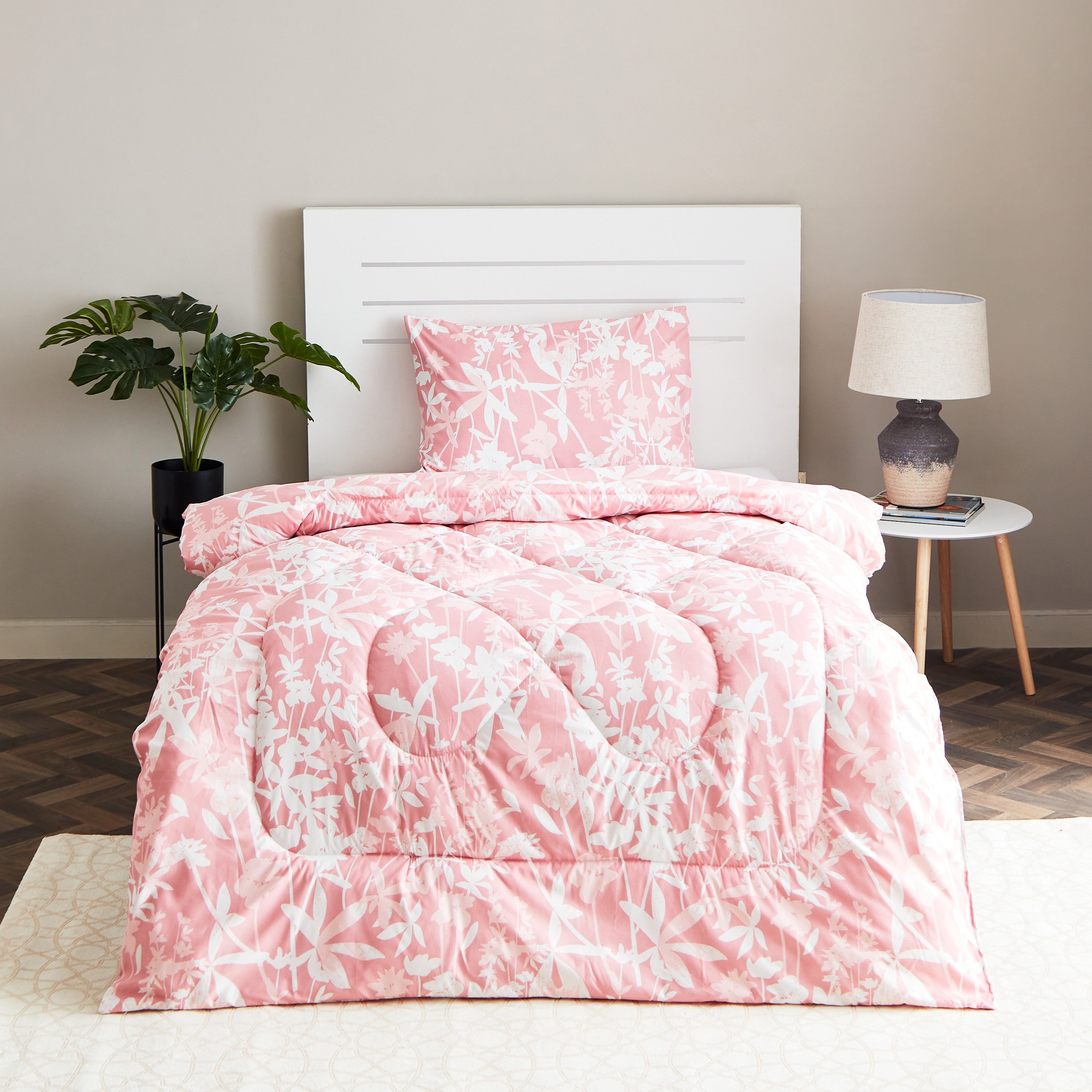 طقم لحاف ألياف دقيقة مزدوج بطبعات قطعتين من أونتاريو هيلينا  - 160x220 سم-hbxhomeware-hbxdecorandfurnishings-image-2