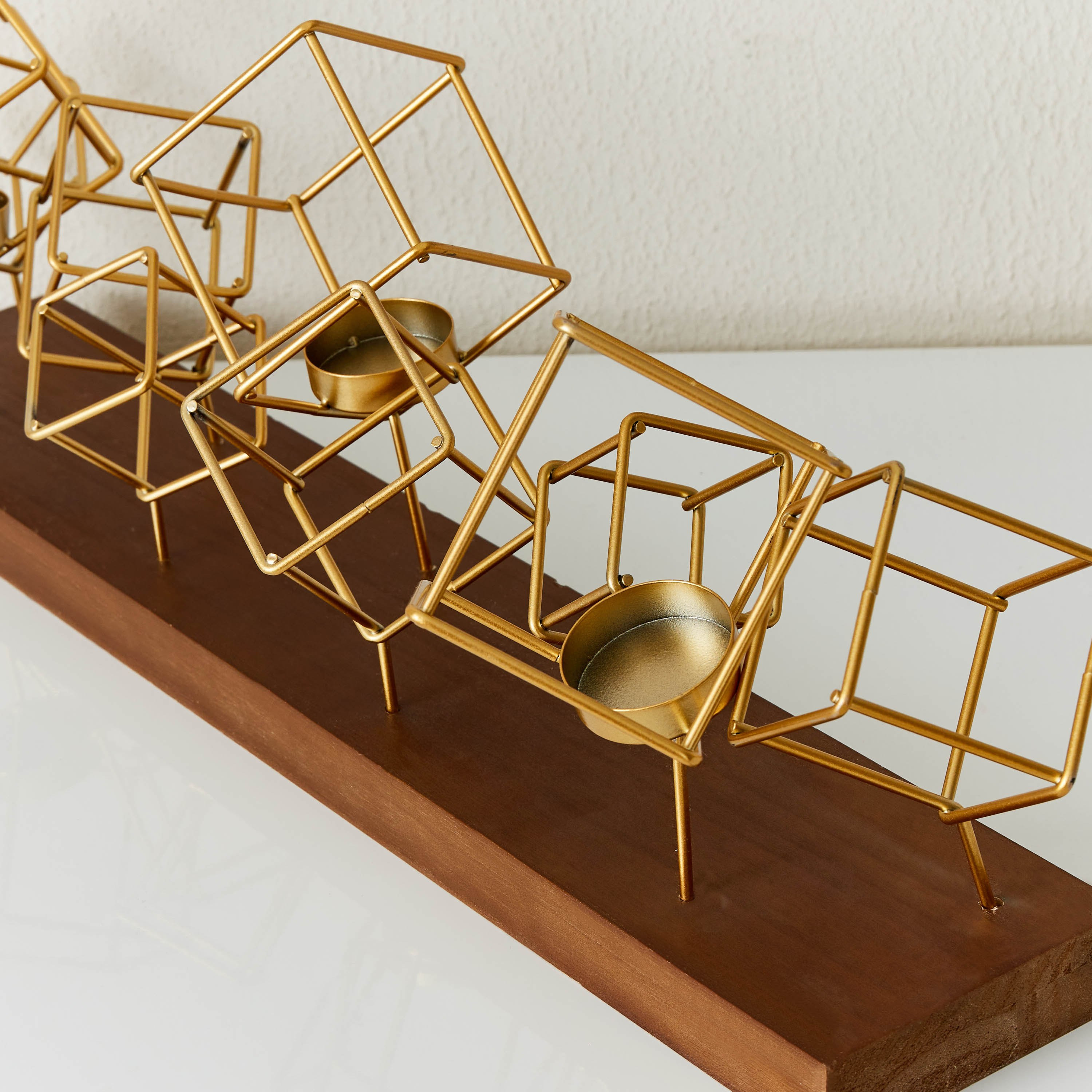 حامل شموع معدني بقاعدة خشبية من إيفا - 50x9x18 سم-hbxlivingroom-decorandaccessories-candleholders-image-4