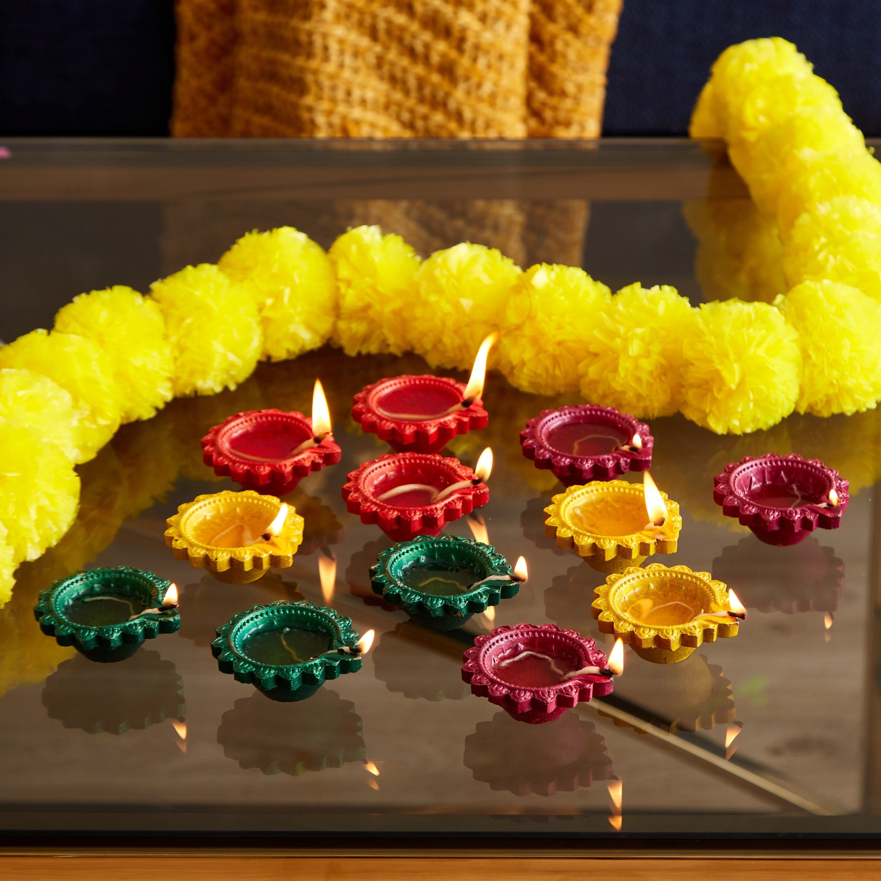طقم ضياء ملون 12 قطعة بدون شمع من لومينوس - 5x5x2.5 سم-hbxlivingroom-decorandaccessories-candleholders-image-1
