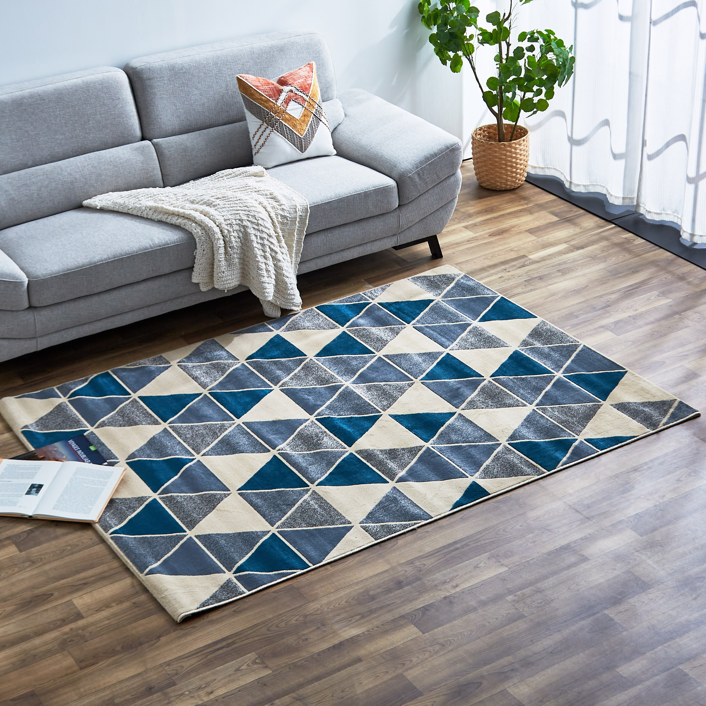 Sardinia Trio Stain Resistant Polypropylene Rug - 150x200 cm-hbxdecorandfurnishings-floorcoverings-rugs-image-1