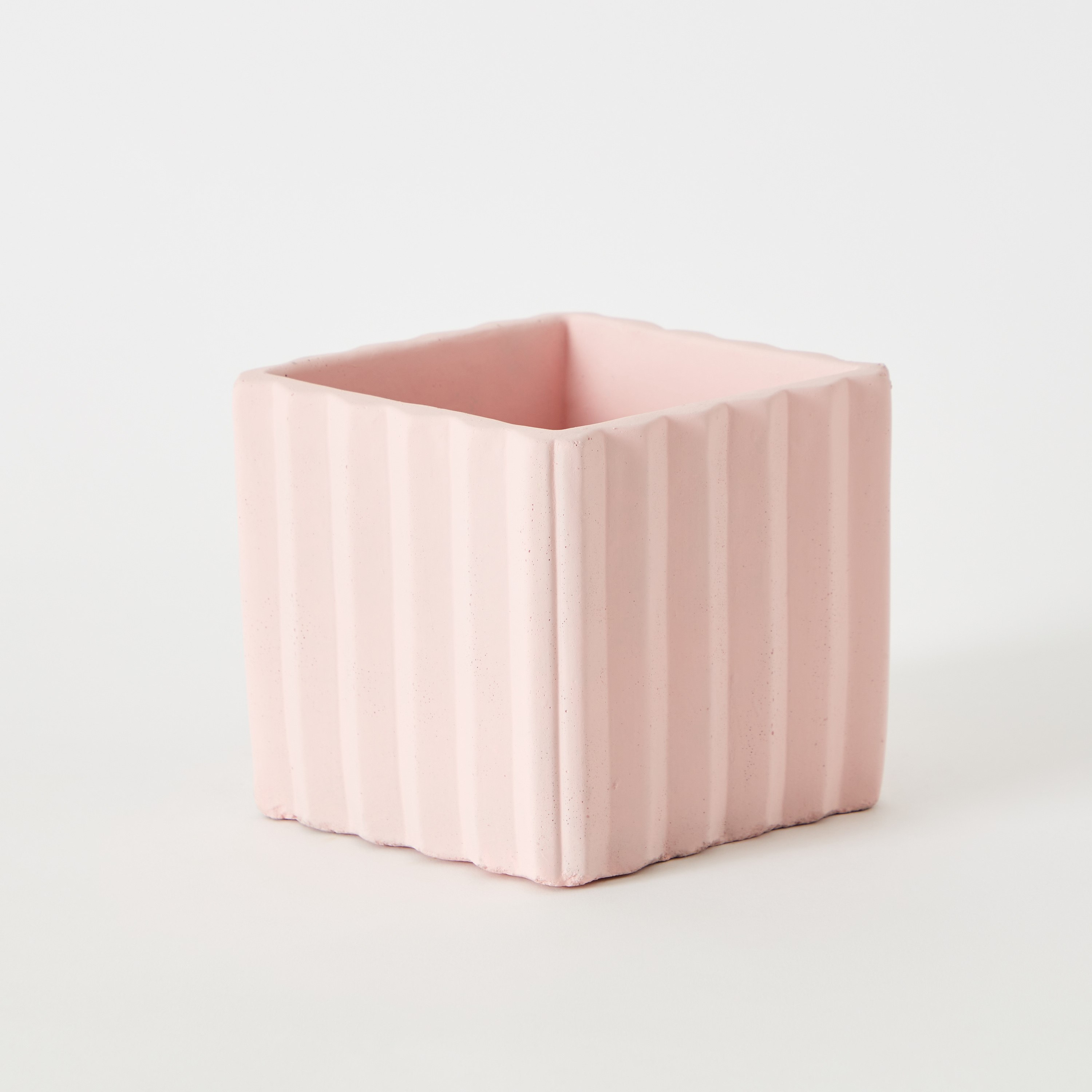 إناء زرع سيراميك مضلّع من سيارا - 13.5x13.5x12 سم-hbxhomeware-hbxdecorandfurnishings-image-6