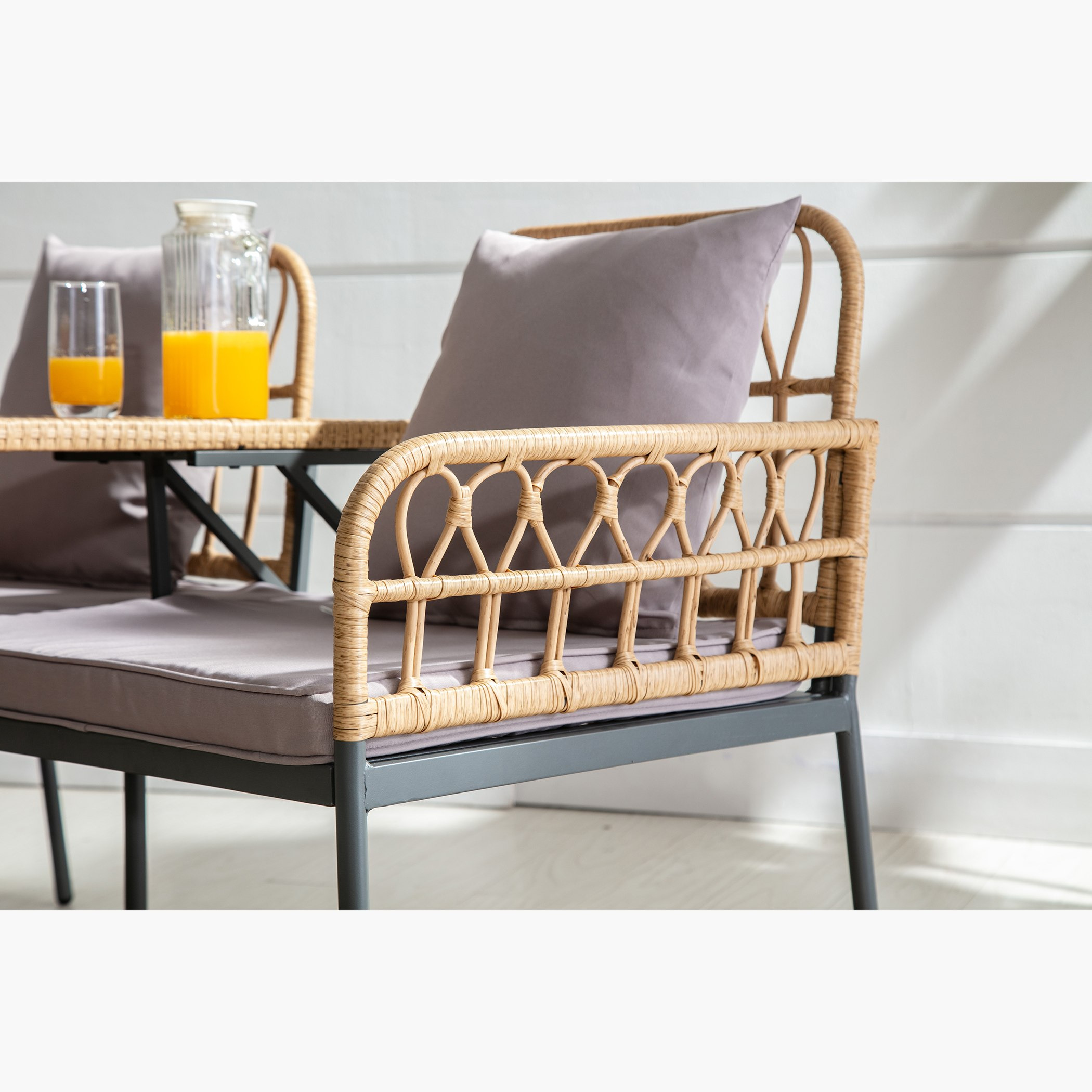 طقم طاولة مقعدين للجلسات الخارجية من فيرا جاتو-hbxfurniture-outdoor-diningsets-image-3