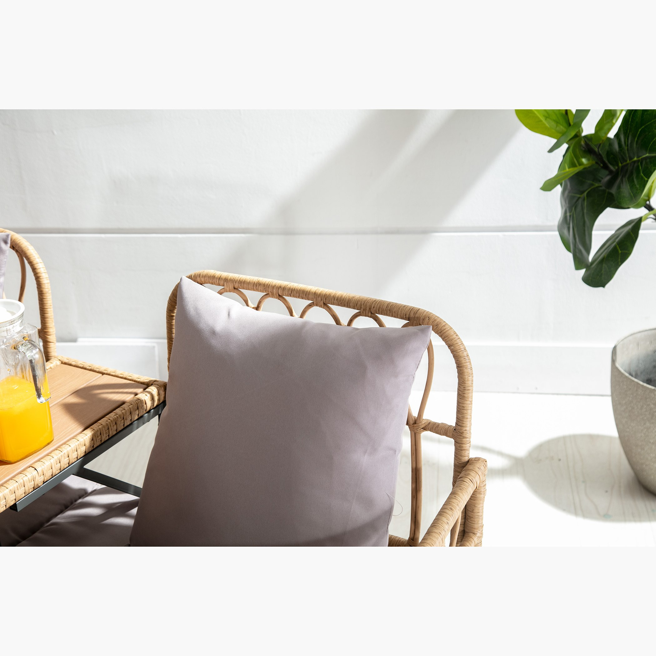 طقم طاولة مقعدين للجلسات الخارجية من فيرا جاتو-hbxfurniture-outdoor-diningsets-image-5