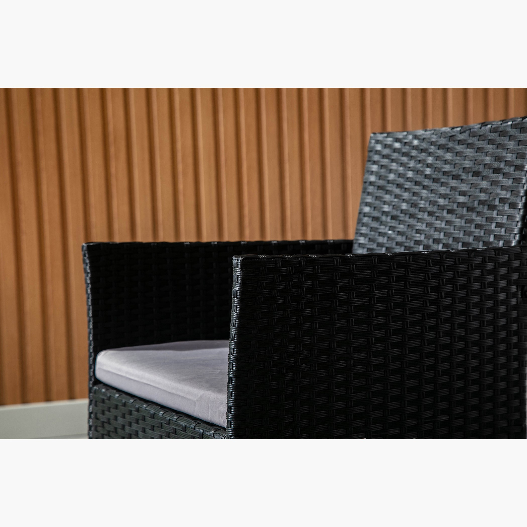 طقم طاولة وكرسيين للجلسات الخارجية من براتو-hbxfurniture-outdoor-diningsets-image-6