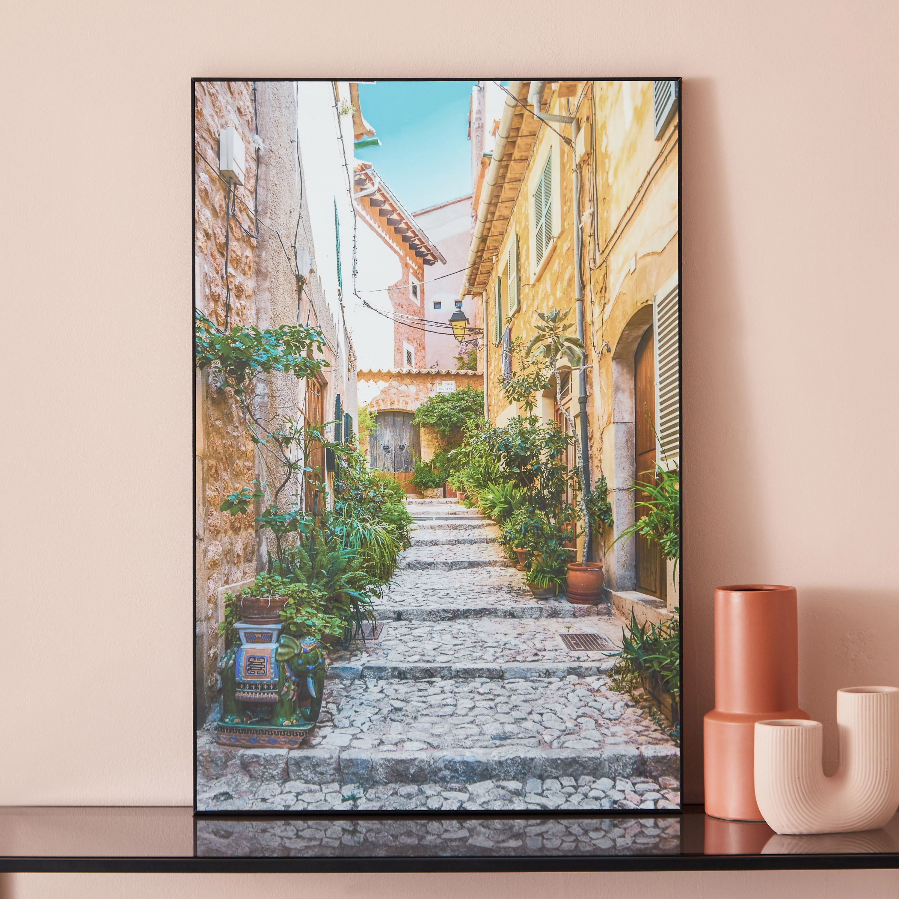 زيّنة حائط مؤطرة من فيها - 60x2.5x90 سم-hbxhomeware-hbxdecorandfurnishings-image-1