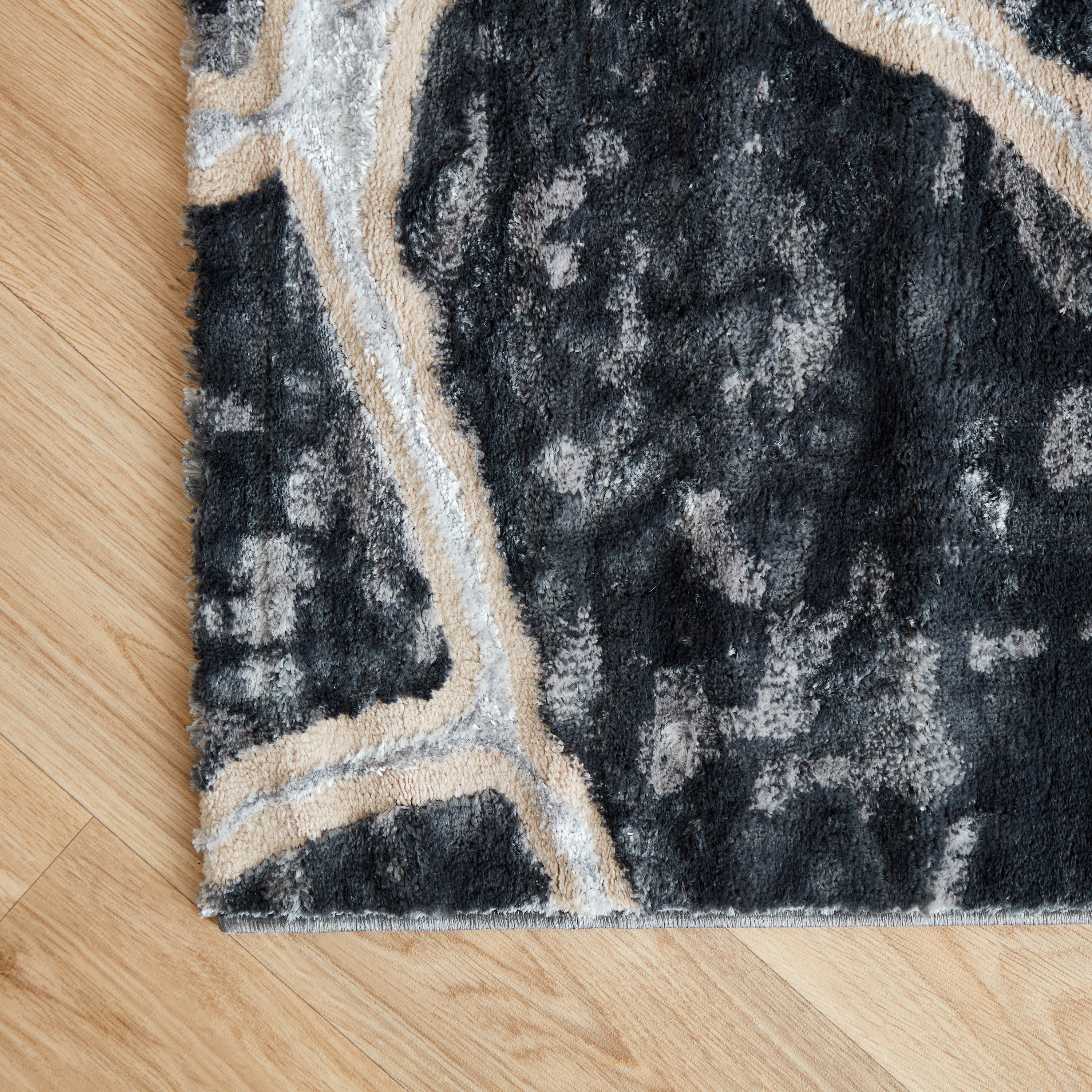 سجادة مقاومة للانزلاق كلاودي من شين - 110x160 سم-hbxdecorandfurnishings-floorcoverings-rugs-image-2