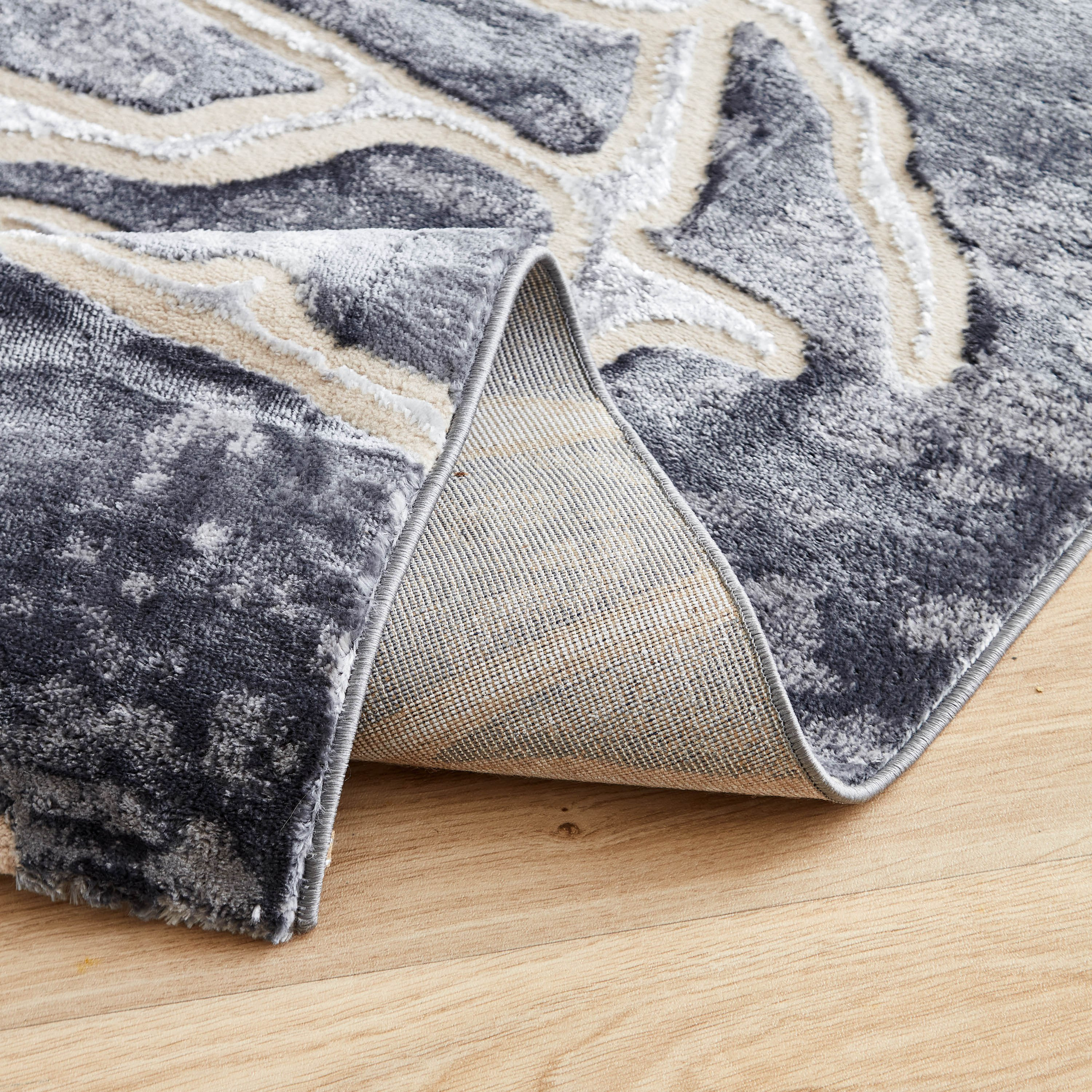 سجادة مقاومة للانزلاق كلاودي من شين - 150x200 سم-hbxdecorandfurnishings-floorcoverings-rugs-image-4