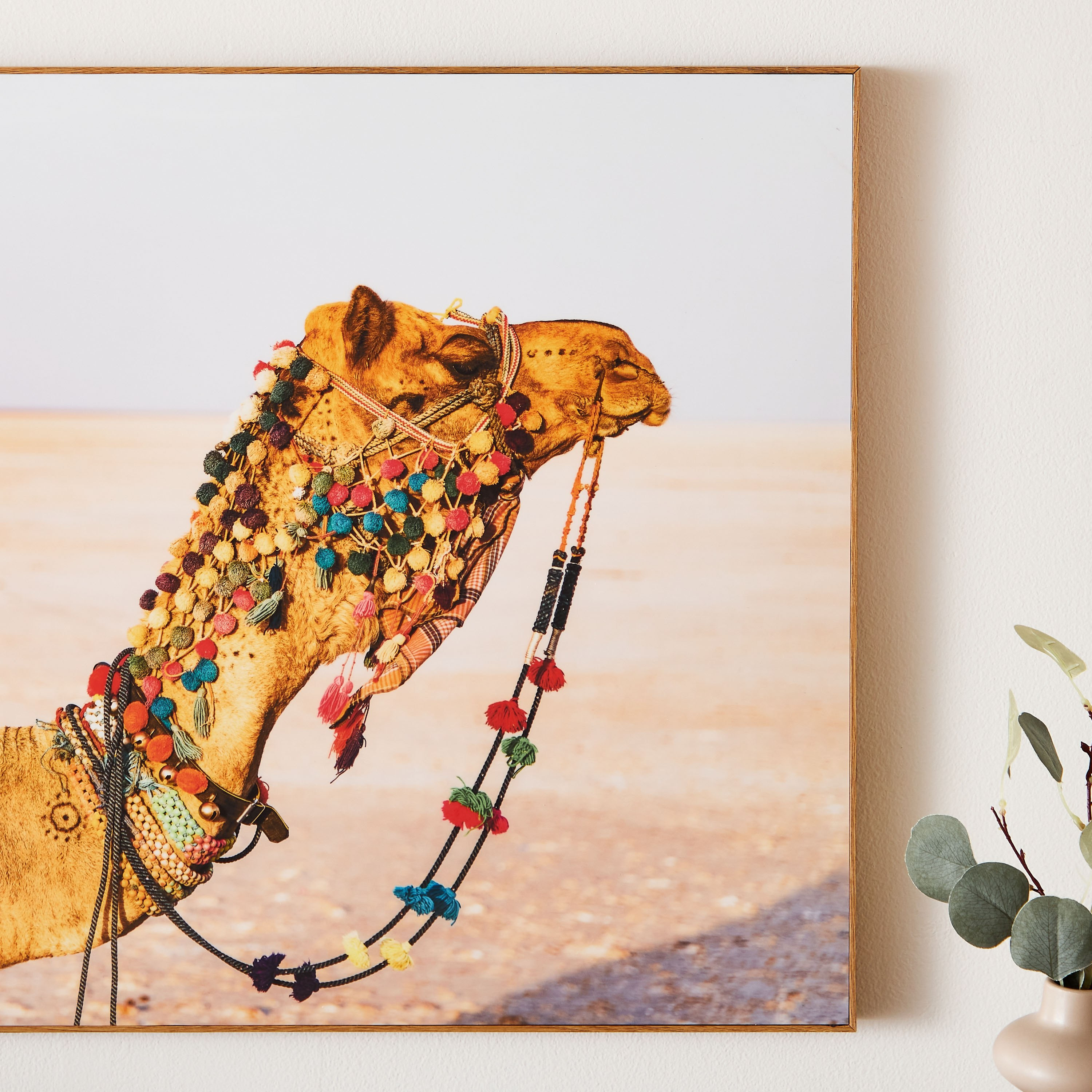 زينة حائط مؤطرة جمل من فيها - 90x2.5x60 سم-hbxhomeware-hbxdecorandfurnishings-image-3