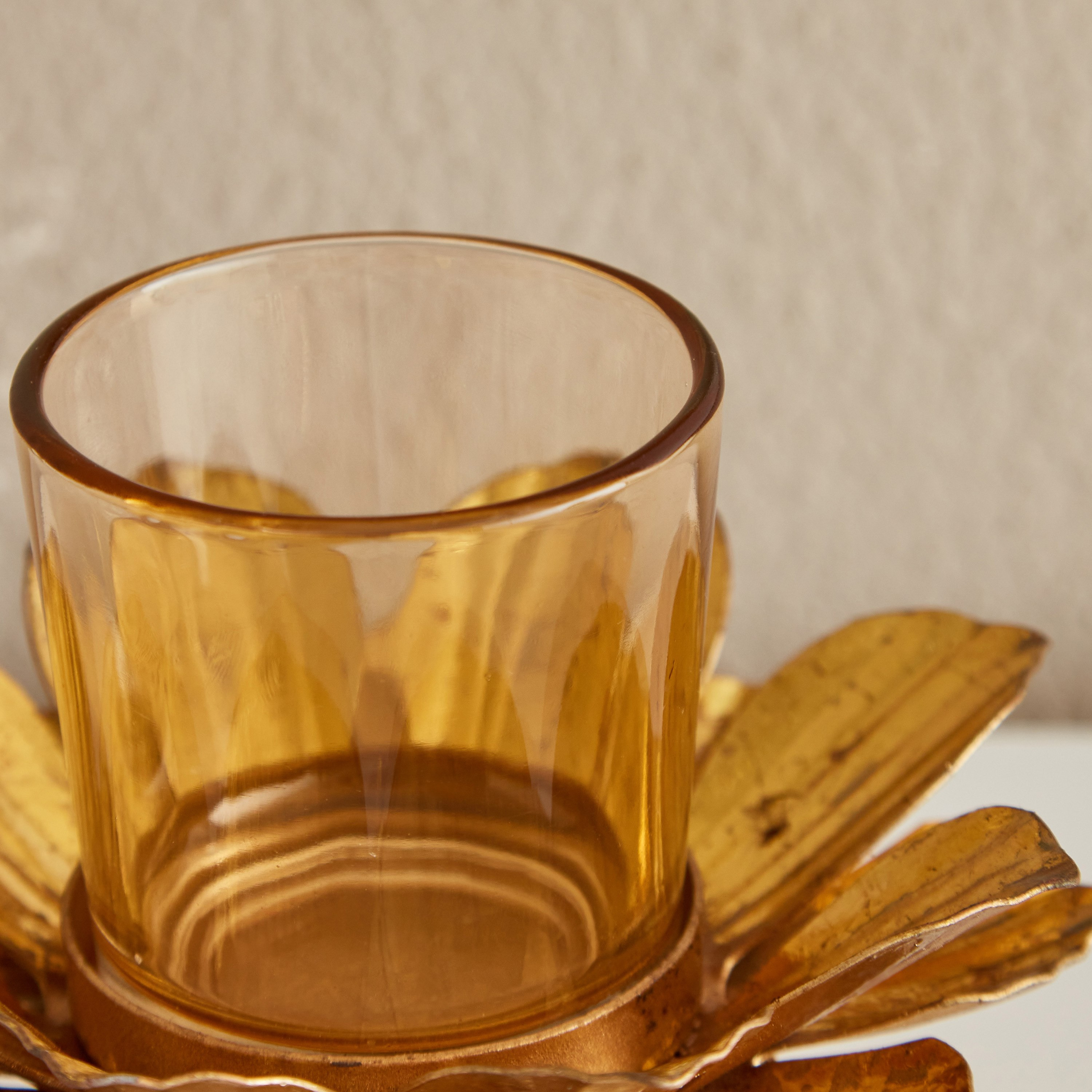 حامل شموع صغيرة معدني بتصميم لوتس من لومينوس- 12x12x11 سم-hbxlivingroom-decorandaccessories-candleholders-image-4