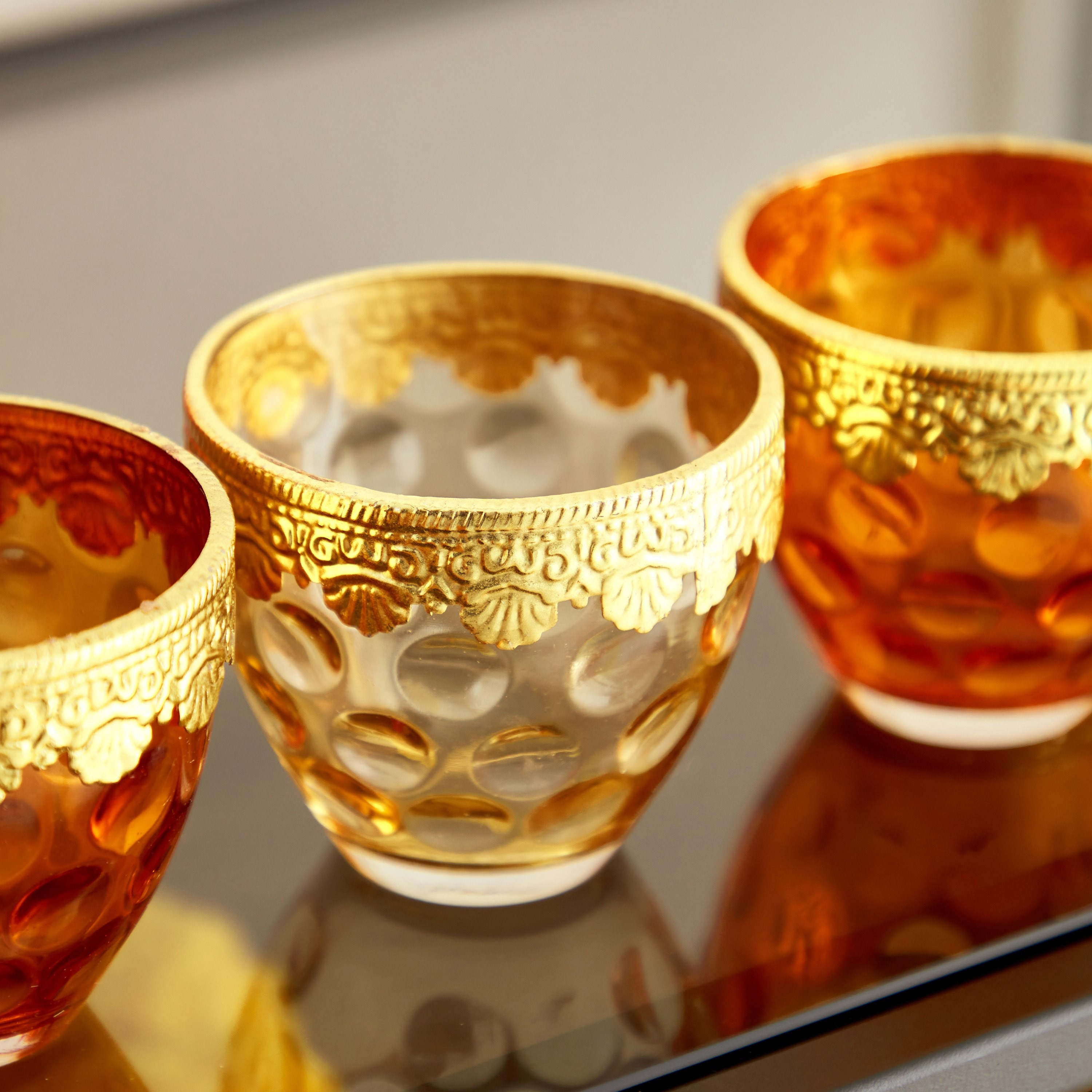 Luminous 4-Piece Metal Top Tealight Holder - 8x8x7.5 cm-hbxlivingroom-decorandaccessories-candleholders-image-3