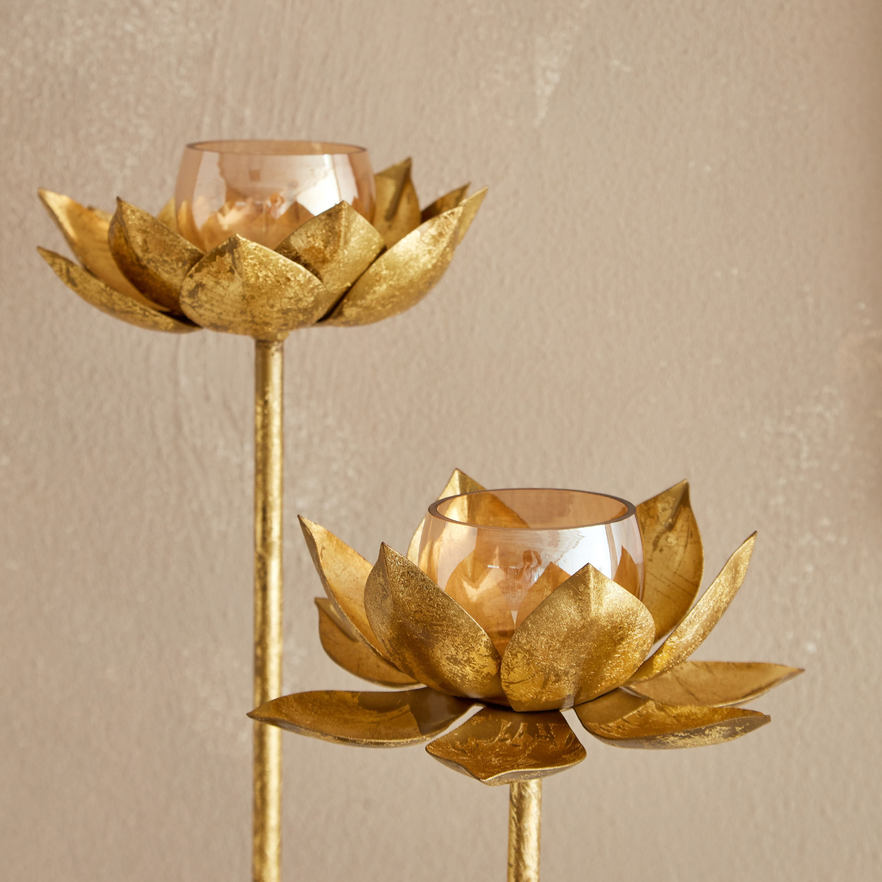 طقم حامل شموع صغيرة بيديستال معدني بتصميم زهرة اللوتس قطعتين من كومود-hbxlivingroom-decorandaccessories-candleholders-image-3