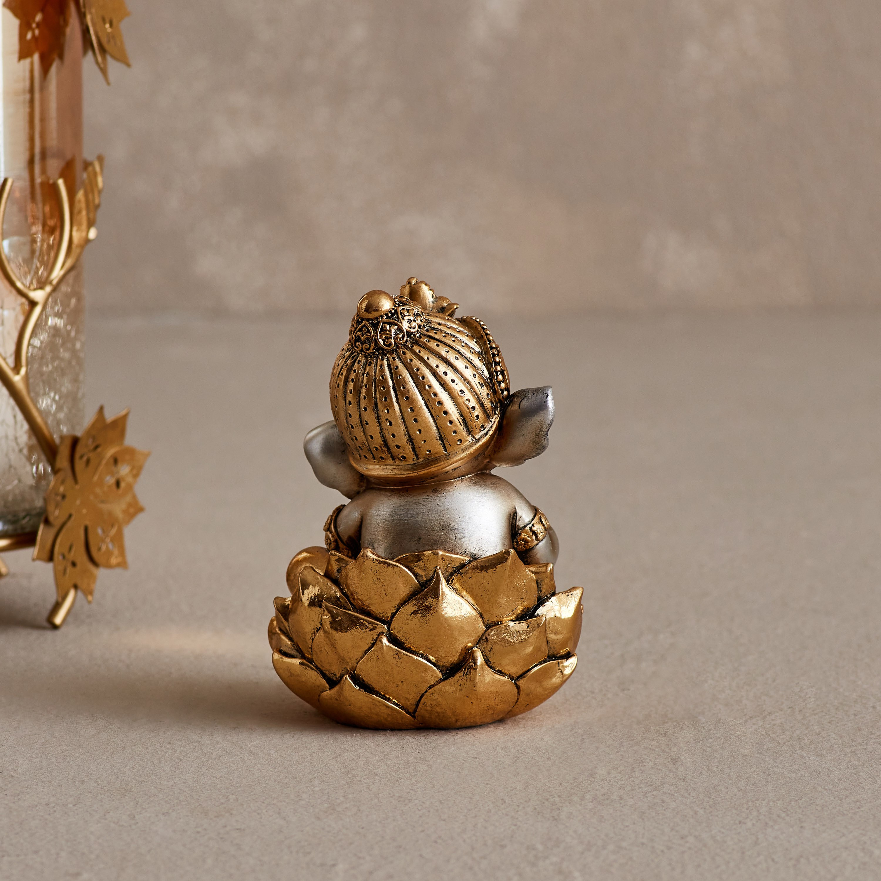 تمثال ديكور من ديفاين - 8.5x8x12 سم-hbxhomeware-homedecor-figurinesandornaments-image-3