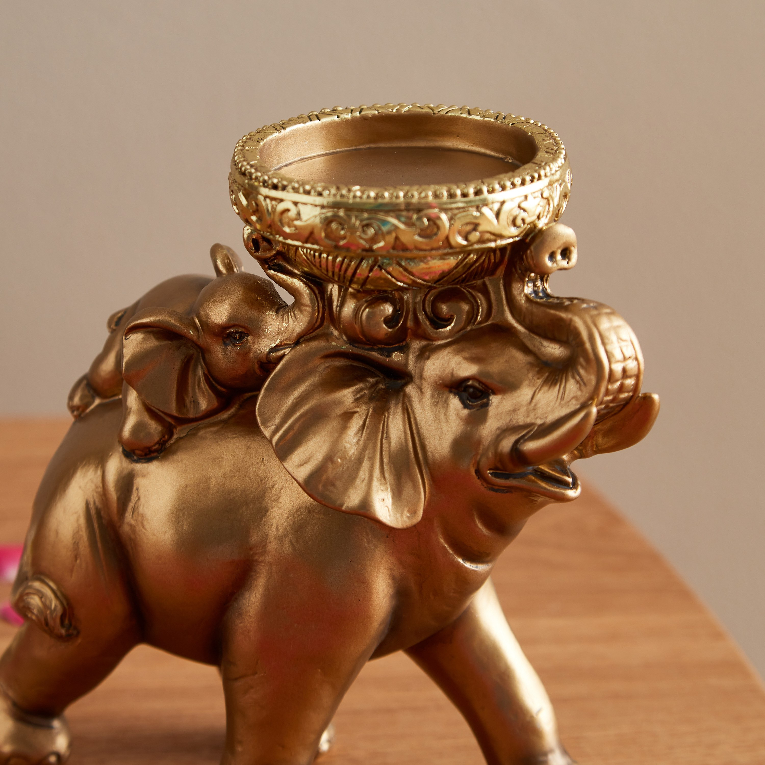 حامل شموع صغيرة بتصميم فيل من ديفاين - 30.5x7x12 سم-hbxlivingroom-decorandaccessories-candleholders-image-3