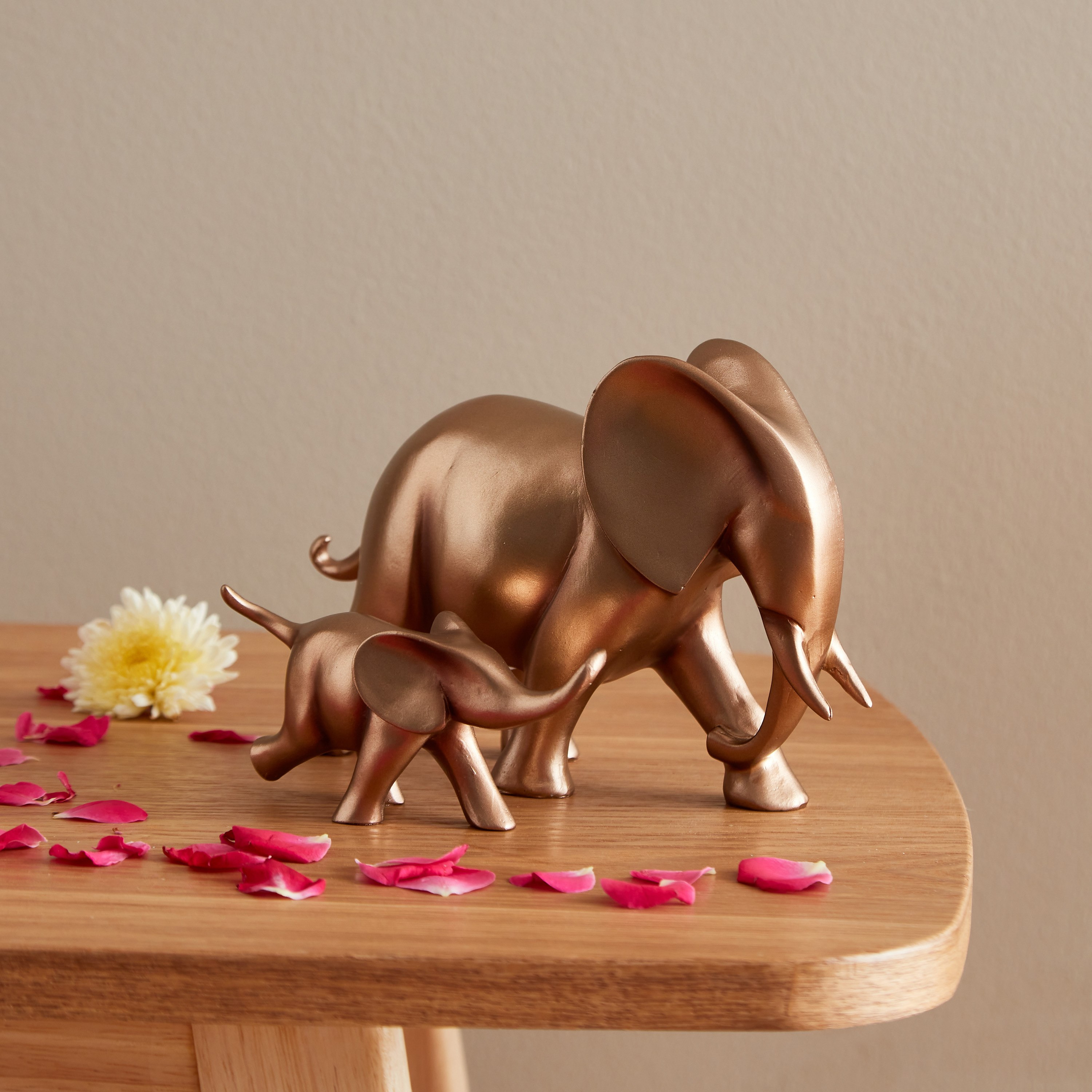 زينة ديكور بتصميم فيلة سيراميك من ديفاين-hbxhomeware-homedecor-figurinesandornaments-image-1