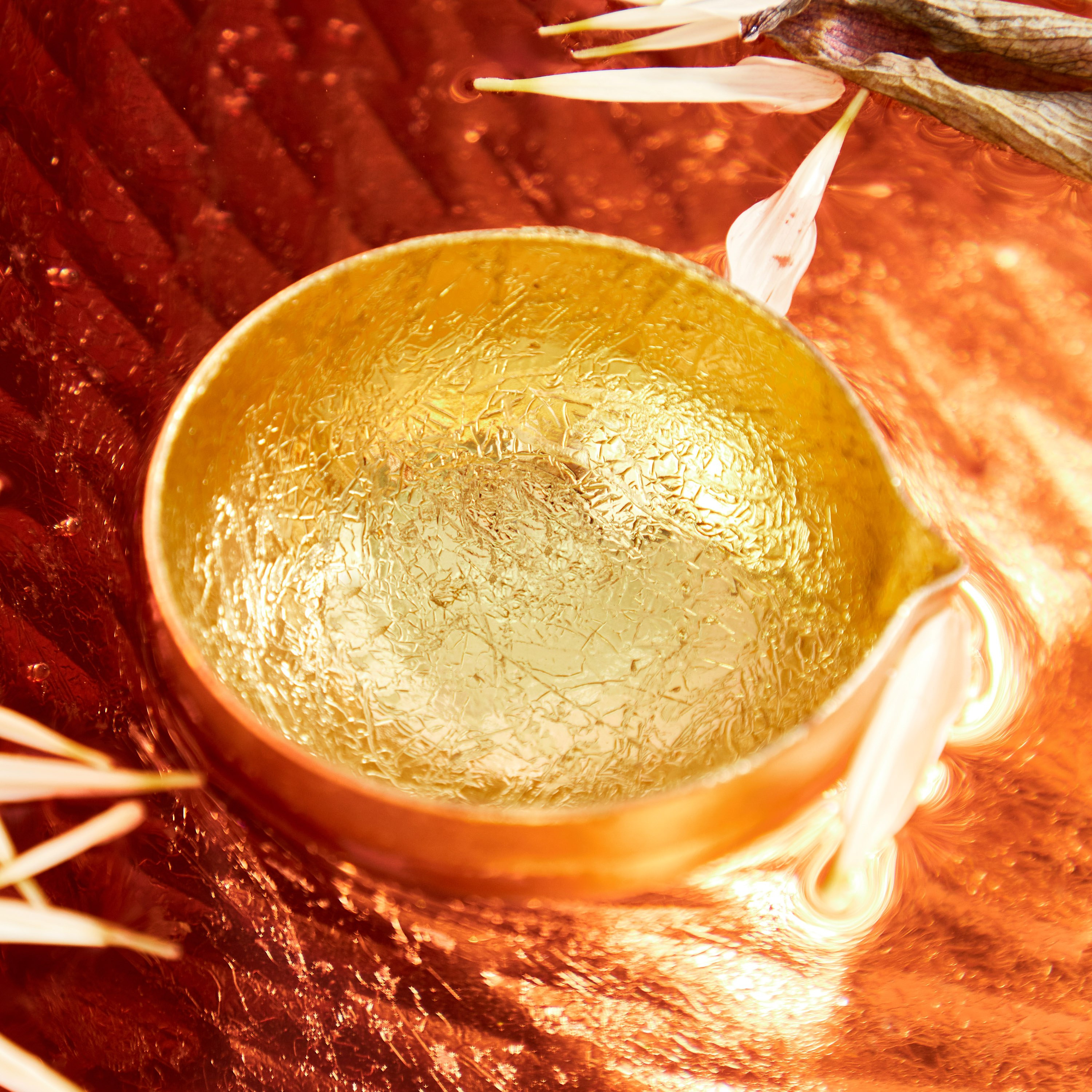 Zoha 1-Tip Metal Foil Diya -  5.5x5.5x3 cm-hbxlivingroom-decorandaccessories-candleholders-image-2