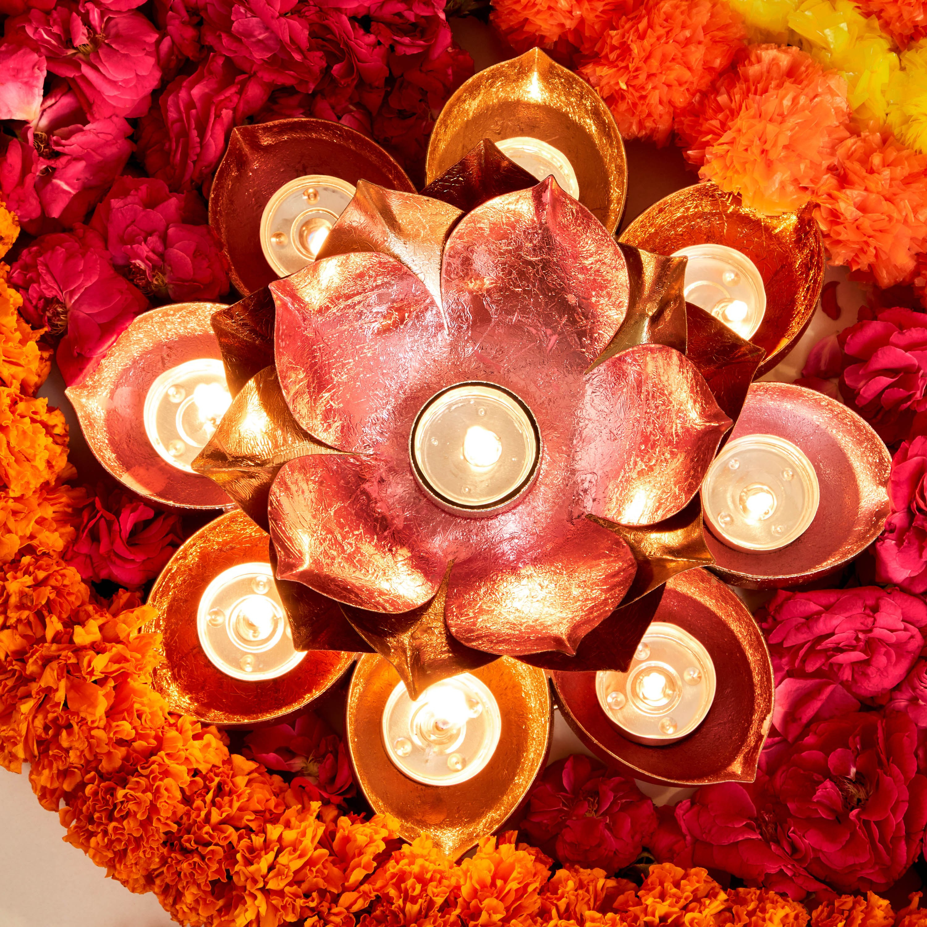 قطعة ديكور ضيا معدن ملونة من زوها - 27x27x6 سم-hbxlivingroom-decorandaccessories-candleholders-image-1
