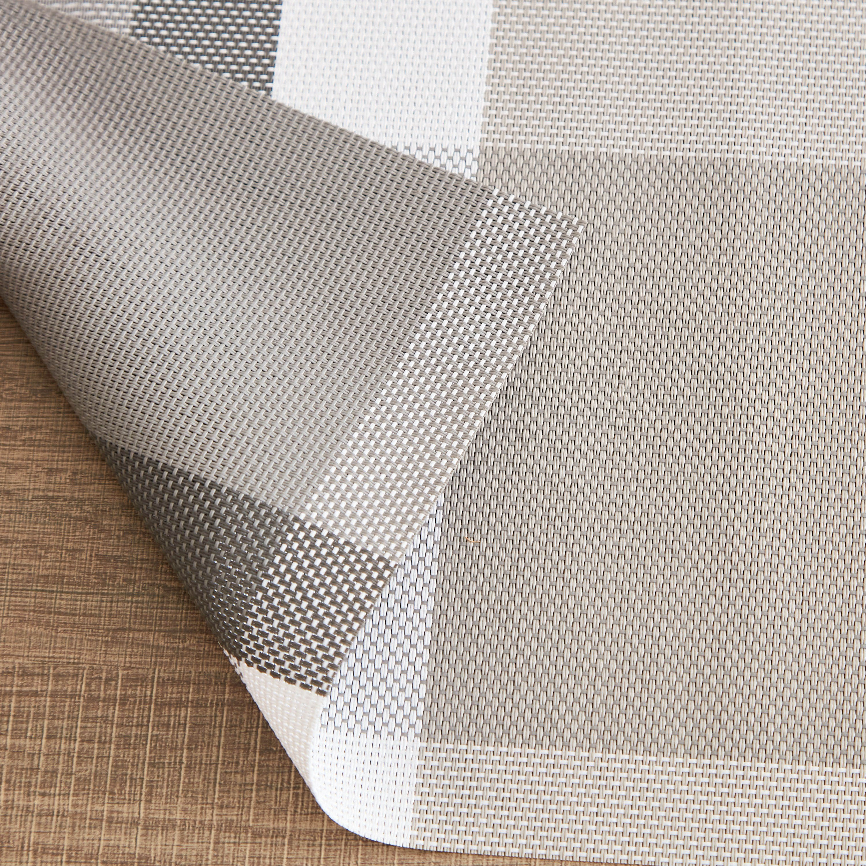 Aizel Placemat - 30x45 cm-hbxdecorandfurnishings-homefurnishings-tablelinens-image-4