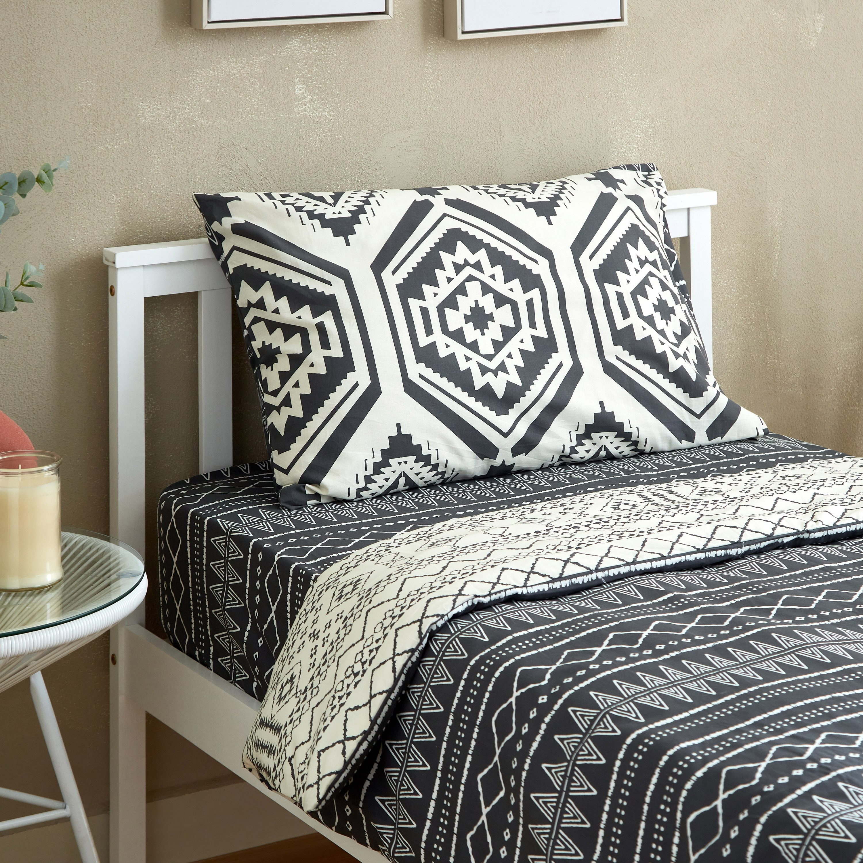 طقم غطاء لحاف قطن فردي يستخدم على الوجهين 3 قطع من زايلا - 135x220 سم-hbxhomeware-hbxdecorandfurnishings-image-5