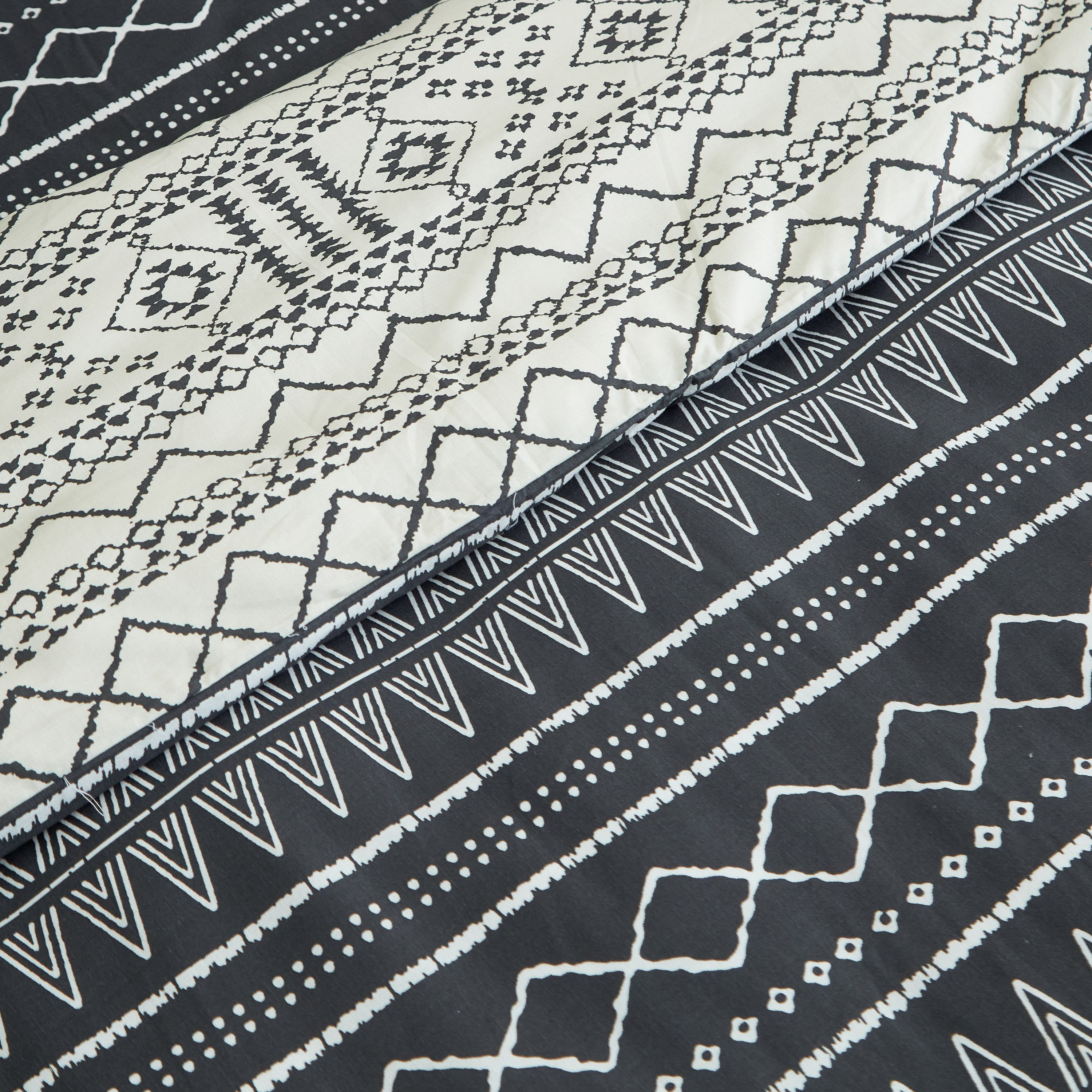 طقم غطاء لحاف قطن فردي يستخدم على الوجهين 3 قطع من زايلا - 135x220 سم-hbxhomeware-hbxdecorandfurnishings-image-6