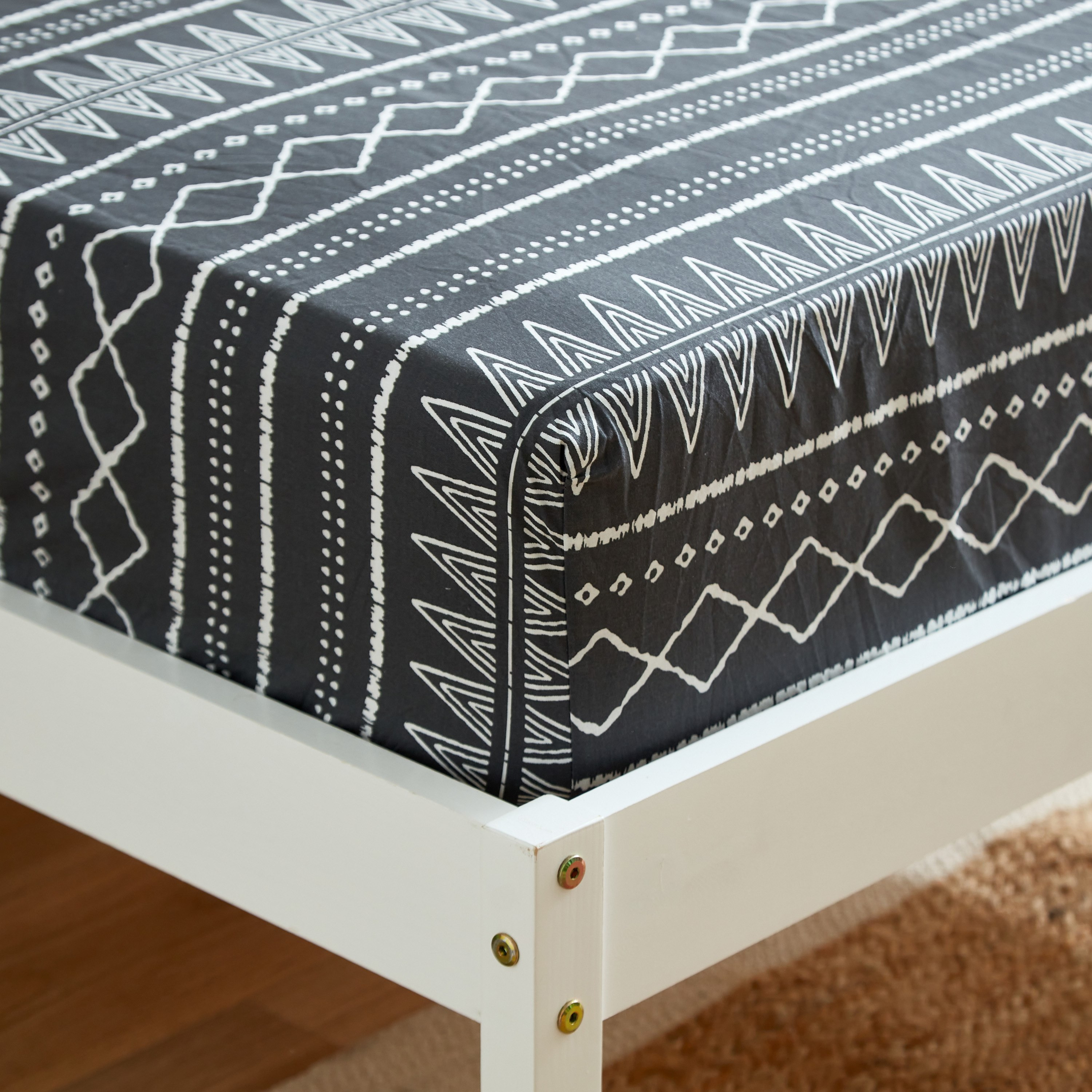 شرشف مطاطي قطن فردي بطبعات كليم أحادية اللون من زايلا - 90 × 200 + 25 سم-hbxhomeware-hbxbedroom-image-5