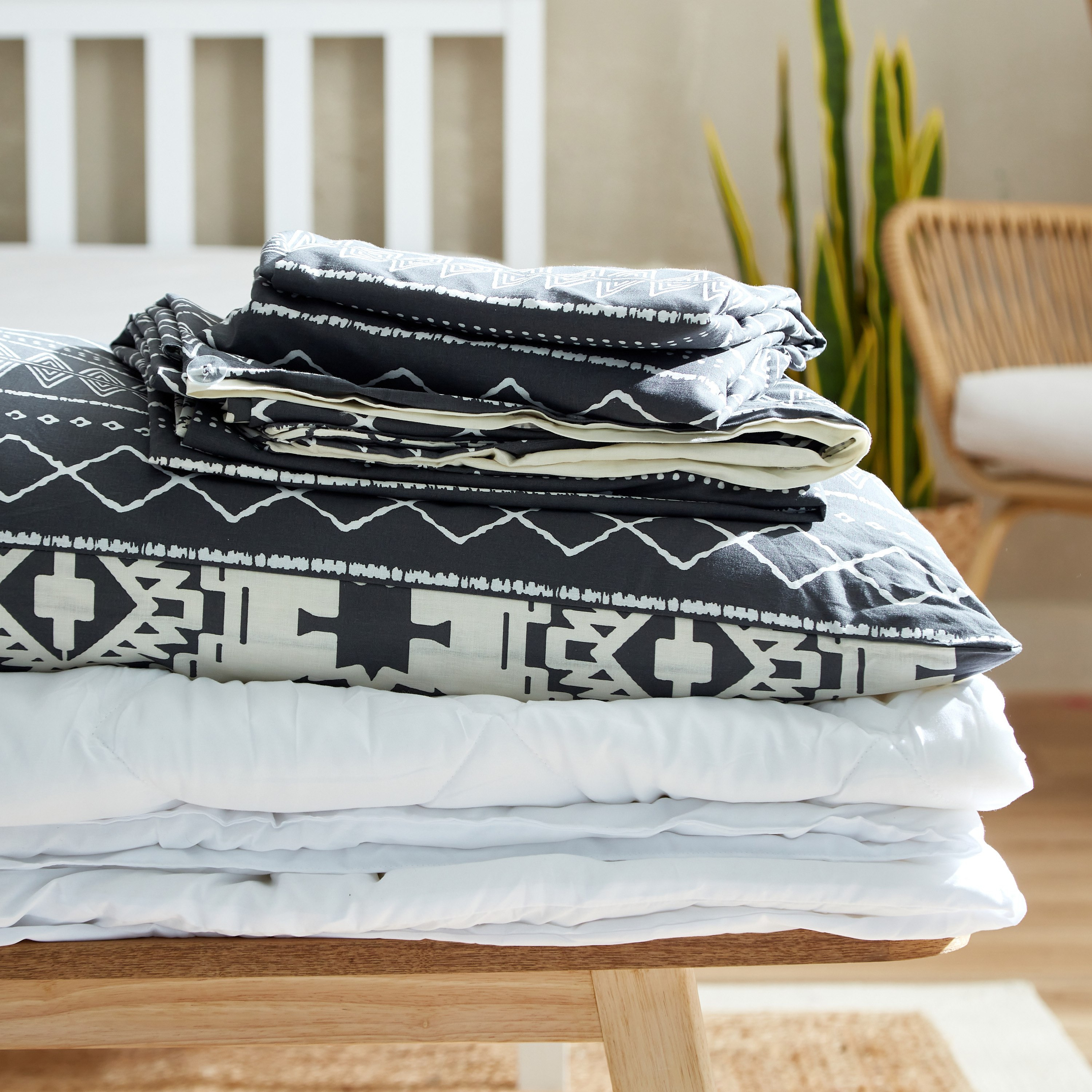 شرشف مطاطي قطن فردي بطبعات كليم أحادية اللون من زايلا - 90 × 200 + 25 سم-hbxhomeware-hbxbedroom-image-8