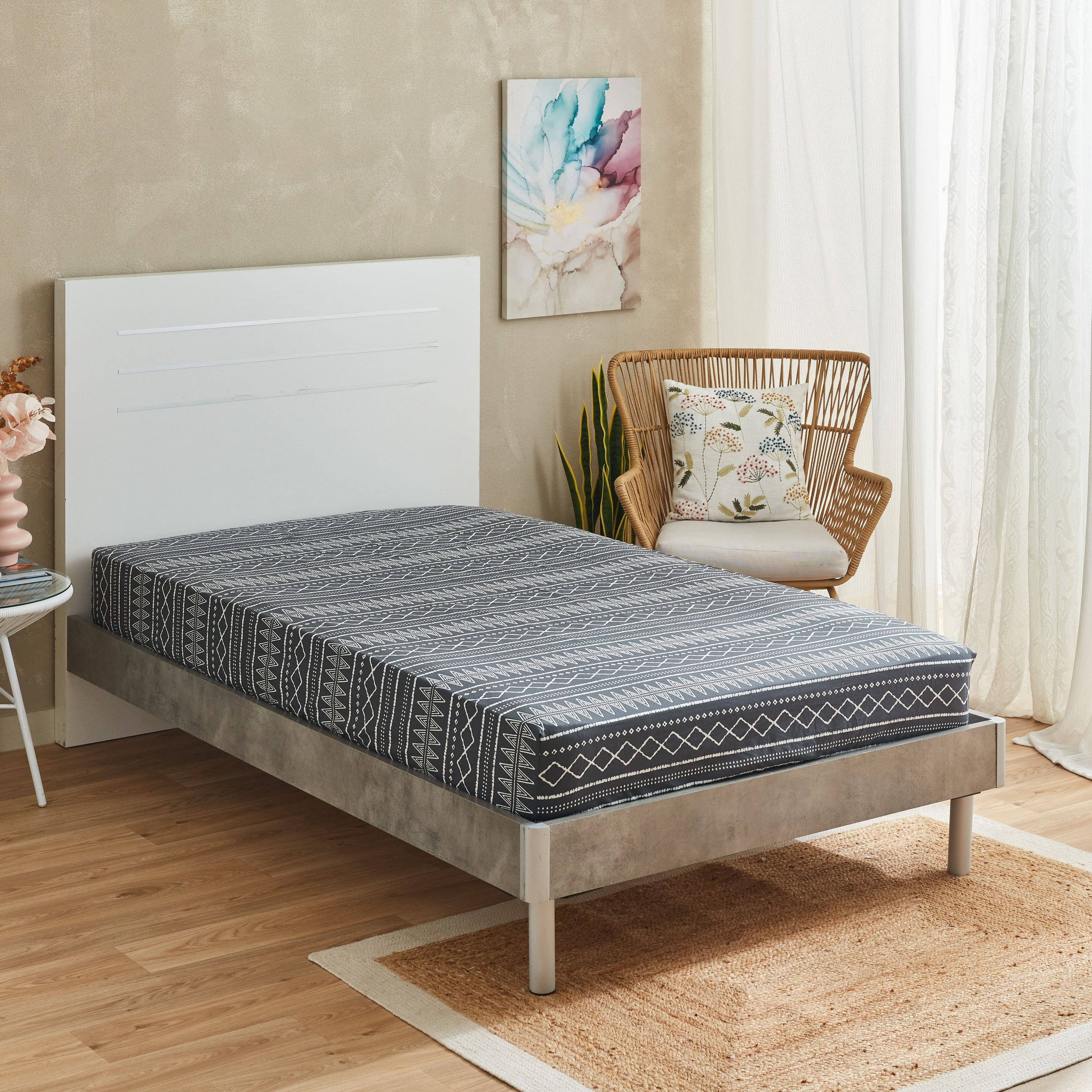 شرشف مطاطي قطن مزدوج بطبعات كليم أحادية اللون من زايلا - 120x200+33 سم-hbxhomeware-hbxbedroom-image-1