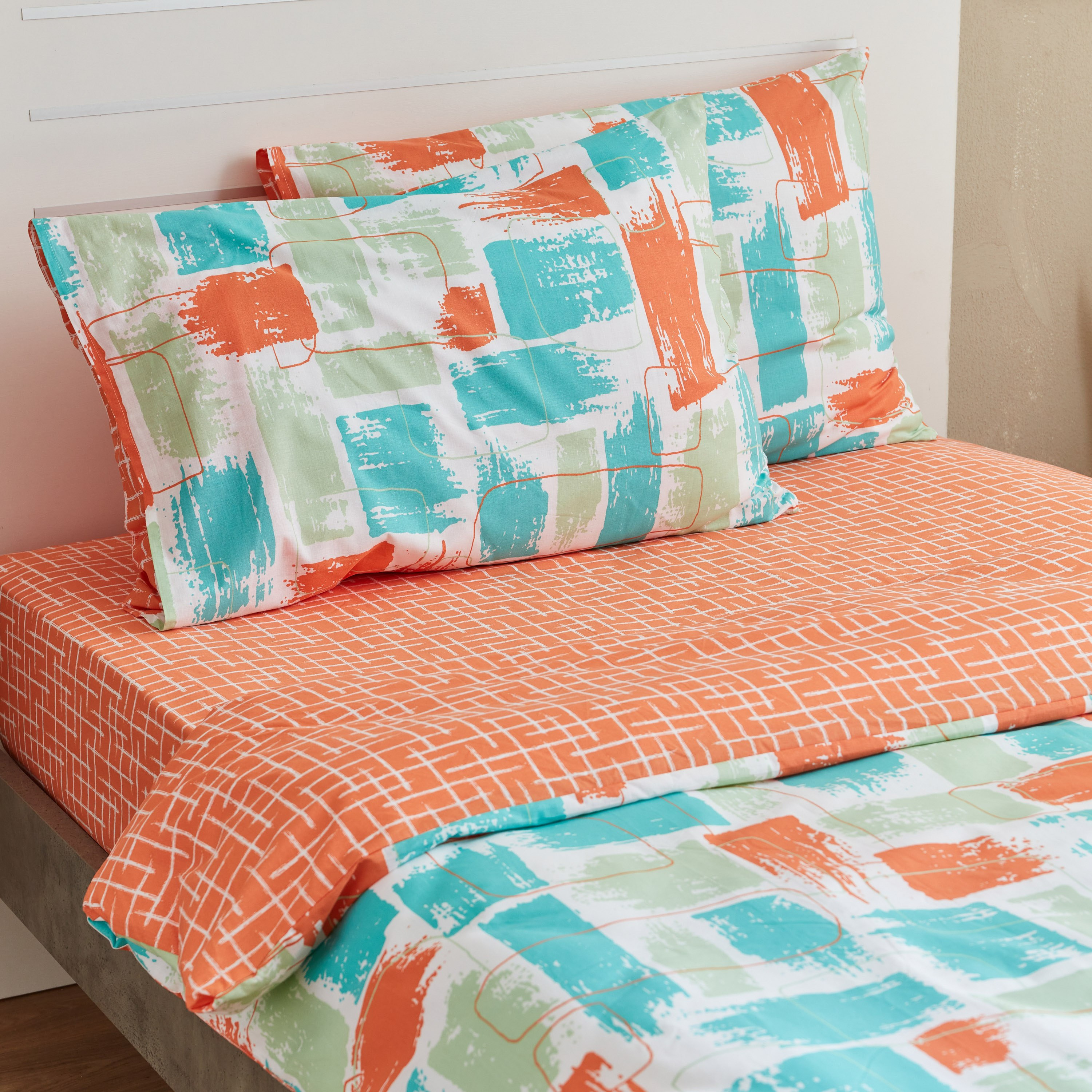 Zayla 4-Piece Abstract Print Reversible Cotton Twin Duvet Cover Set - 160x220 cm-hbxhomeware-hbxdecorandfurnishings-image-4