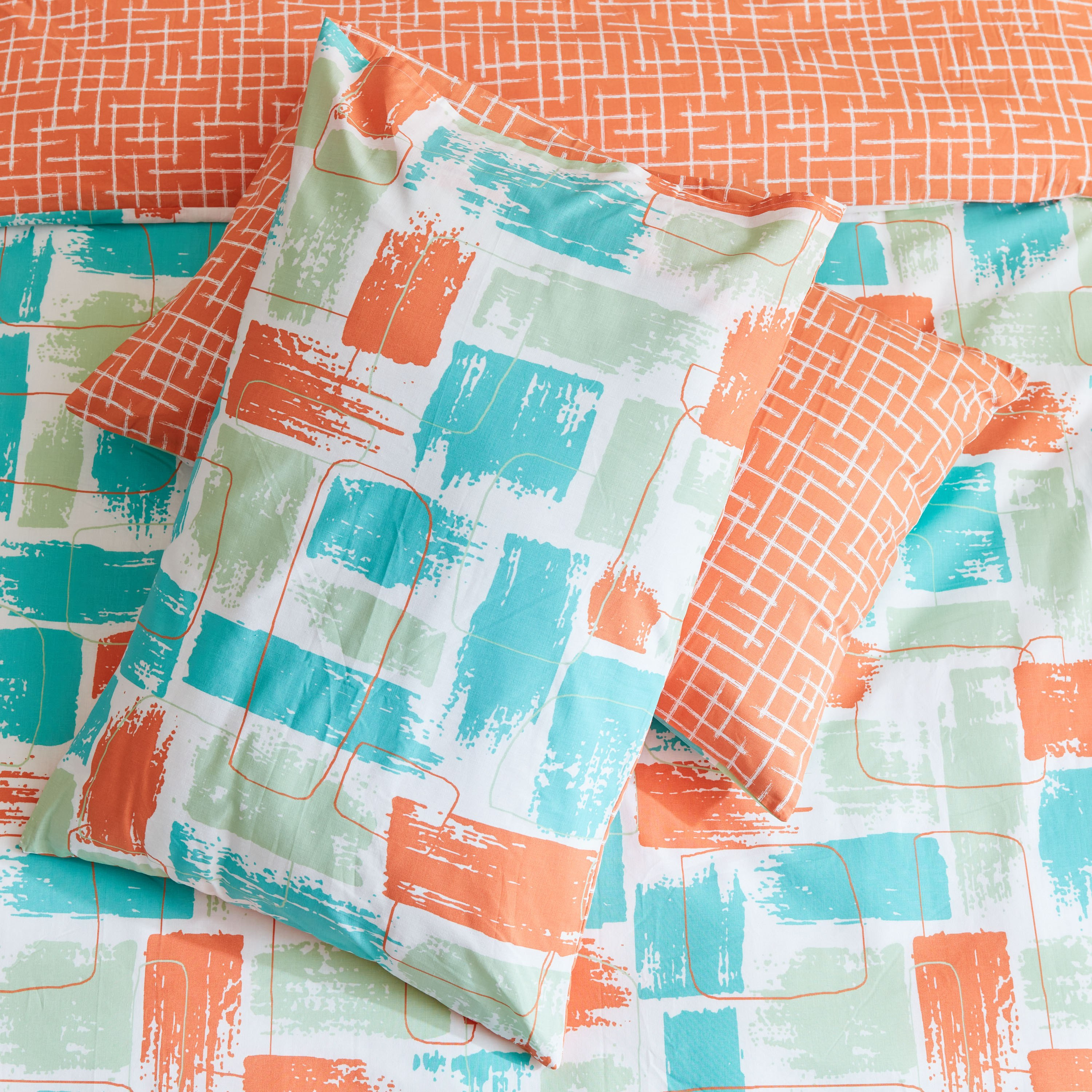 Zayla 4-Piece Abstract Print Reversible Cotton Twin Duvet Cover Set - 160x220 cm-hbxhomeware-hbxdecorandfurnishings-image-6