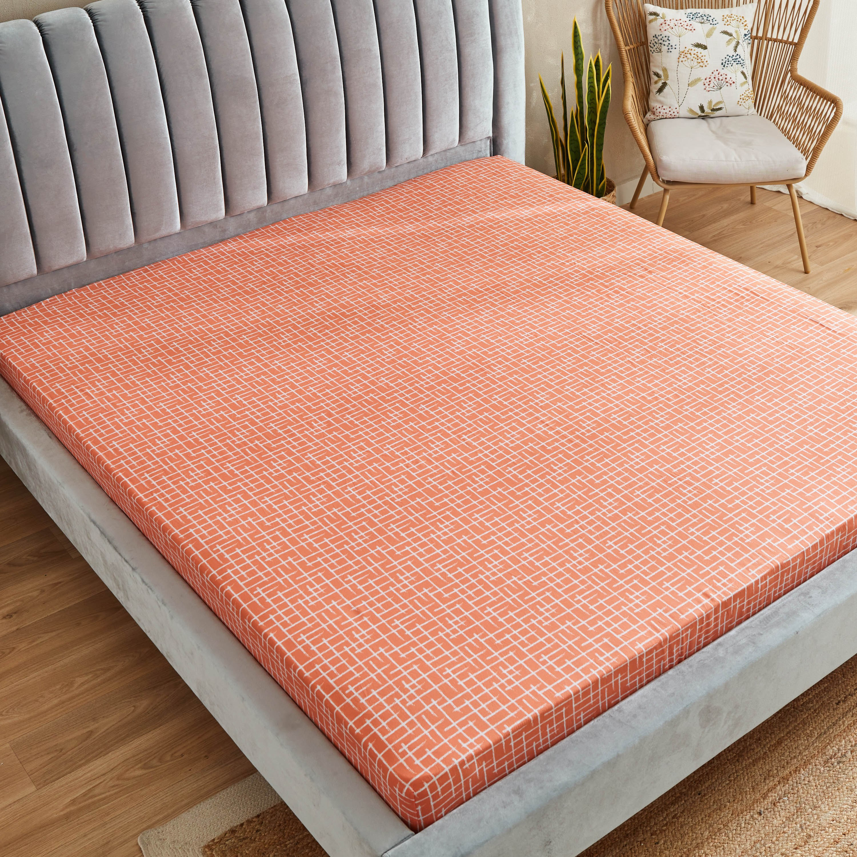 شرشف مطّاطي كينج قطن بطبعات تجريدية من زايلا - 180x200+33 سم-hbxhomeware-hbxbedroom-image-3