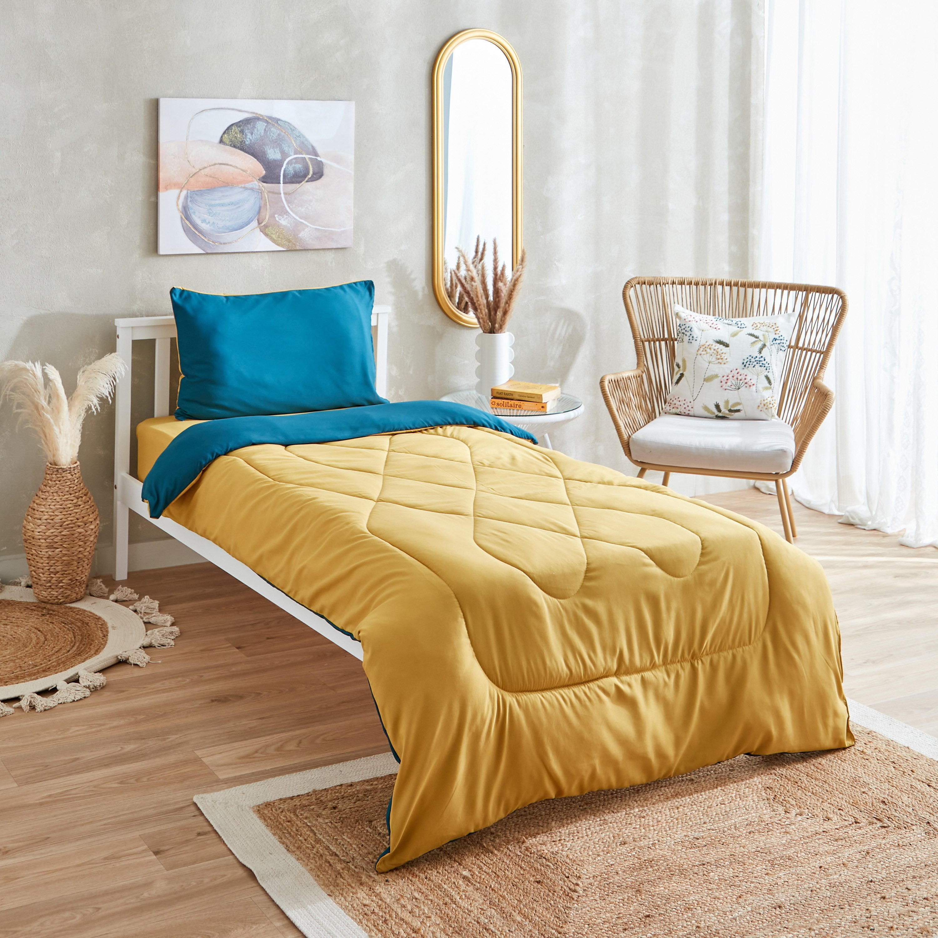 Derby 2-Piece Reversible Microfibre Single Comforter Set - 135x220 cm-hbxkidsandyouth-beddingandfurnishings-comfortersets-image-1