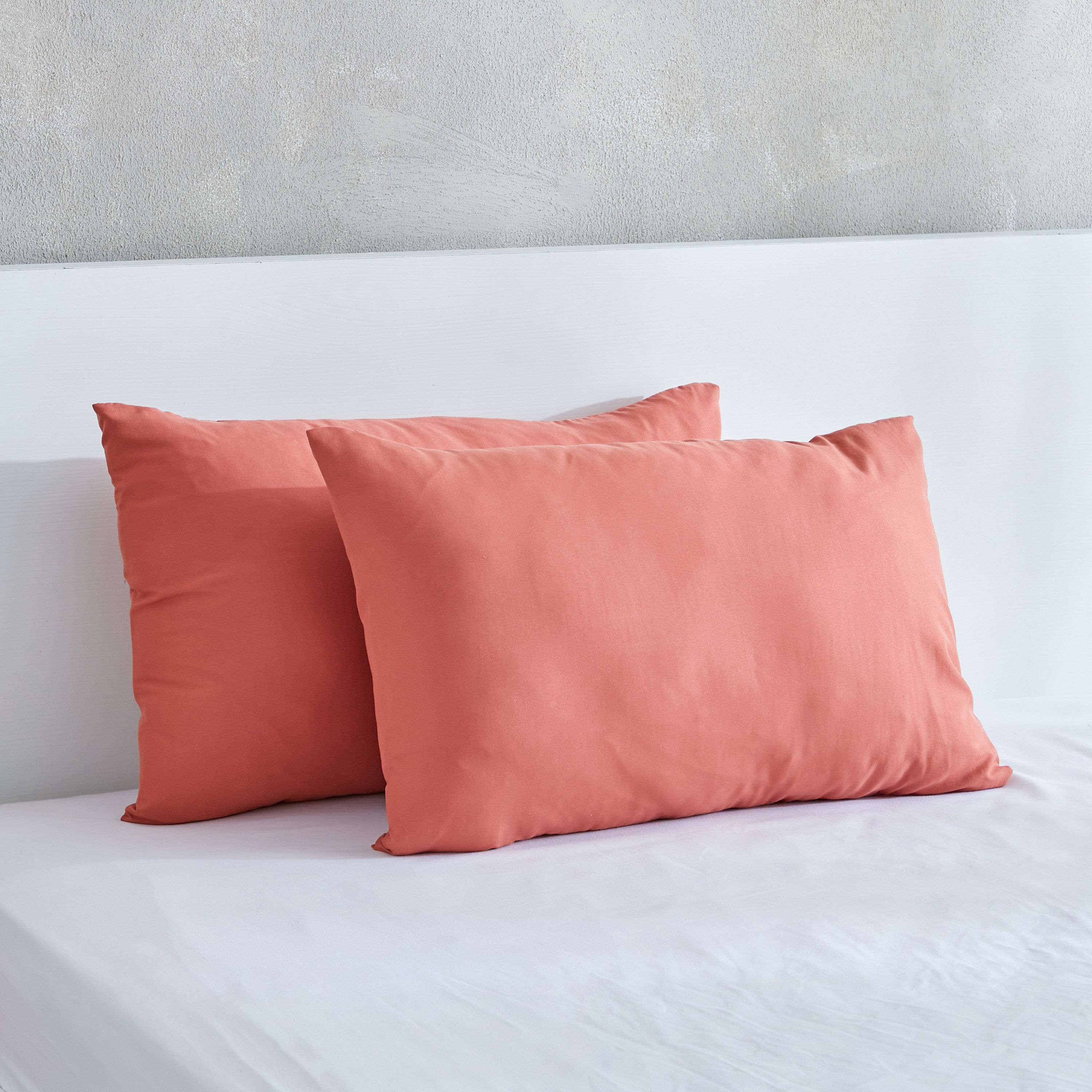 Derby 2-Piece Solid Microfibre Pillowcase Set - 45x70 cm-hbxhomeware-hbxbedroom-image-2