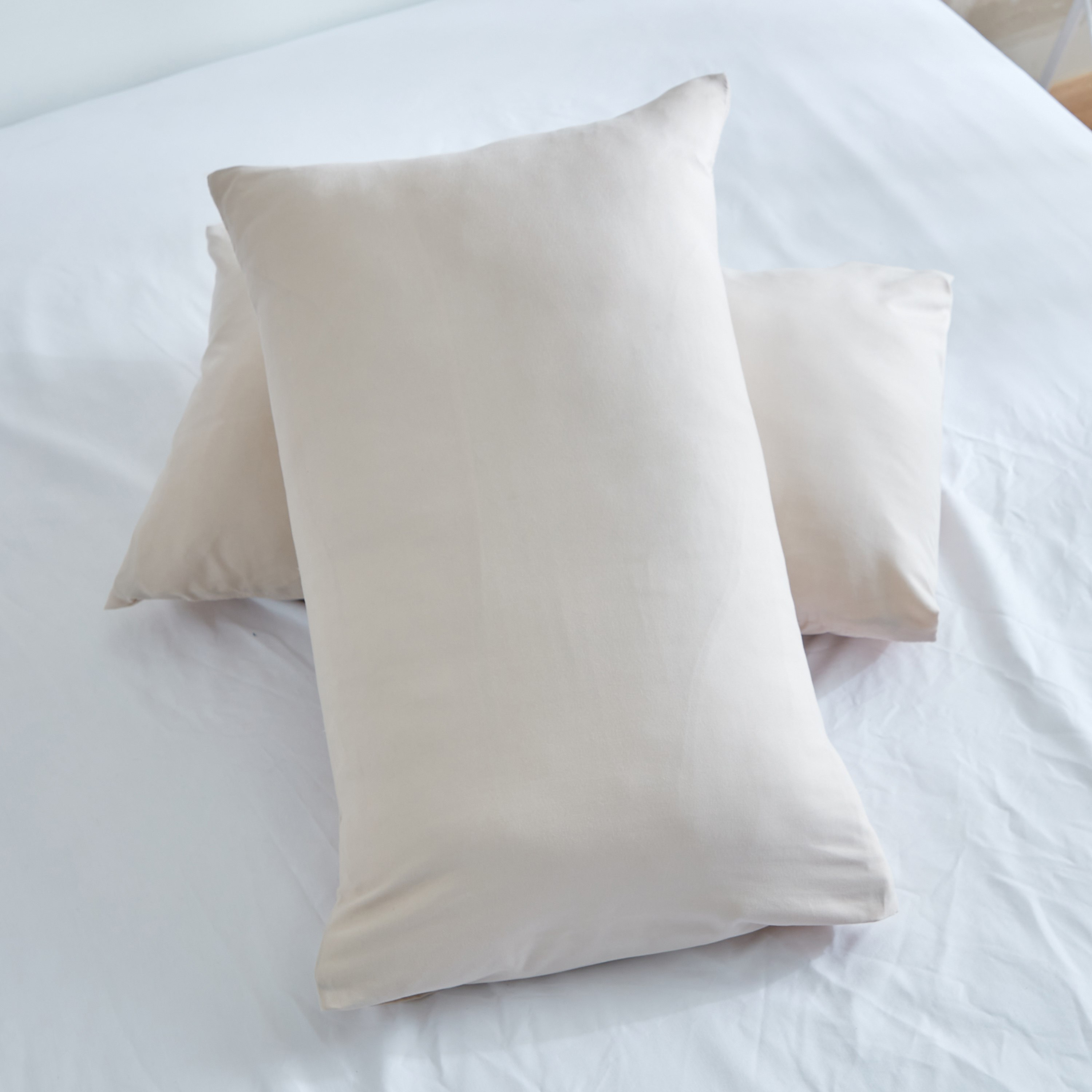 Derby 2-Piece Solid Microfibre Pillowcase Set - 45x70 cm-hbxhomeware-hbxbedroom-image-3