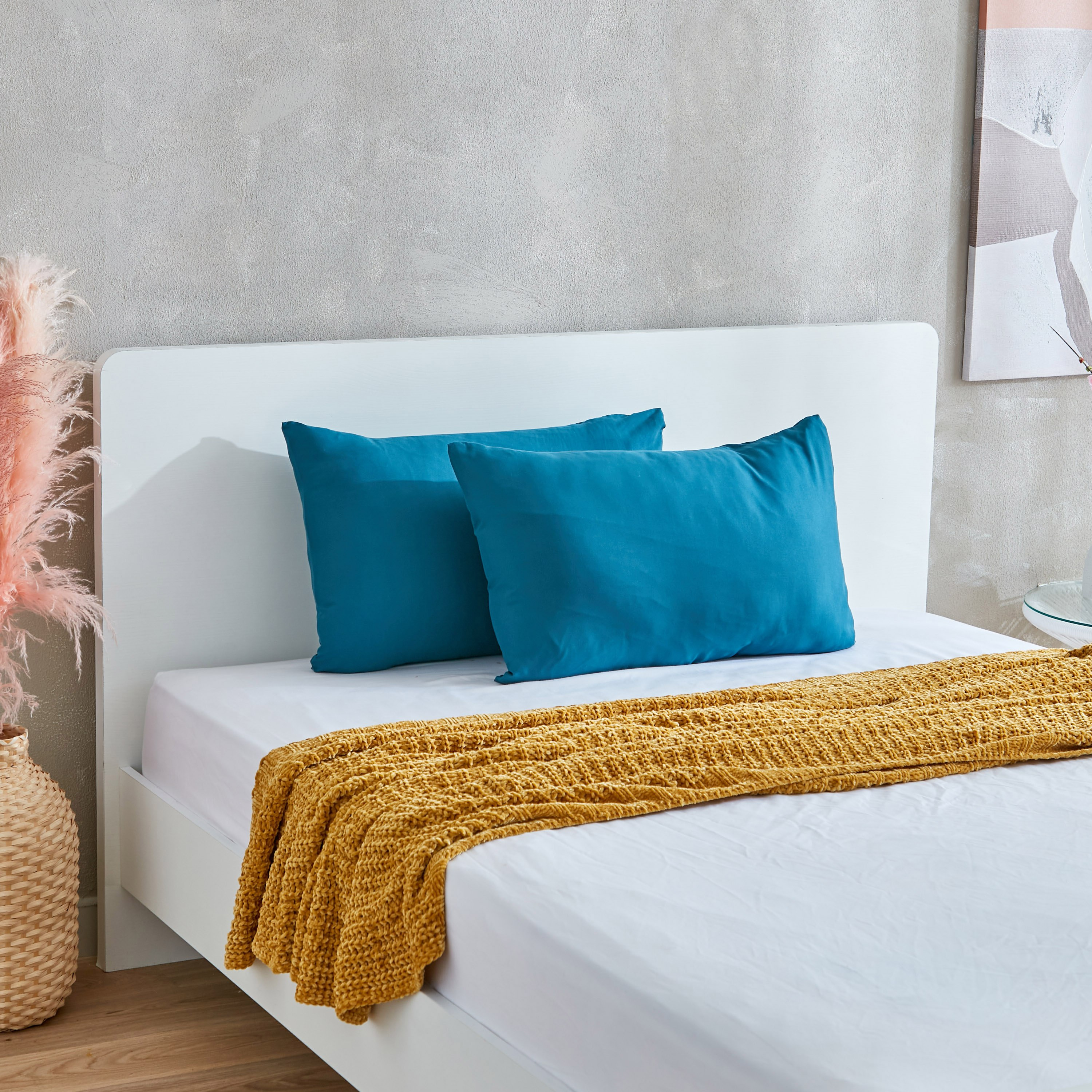 طقم غطاء وسادة ألياف دقيقة سادة قطعتين من ديربي - 45x70 سم-hbxhomeware-hbxbedroom-image-5
