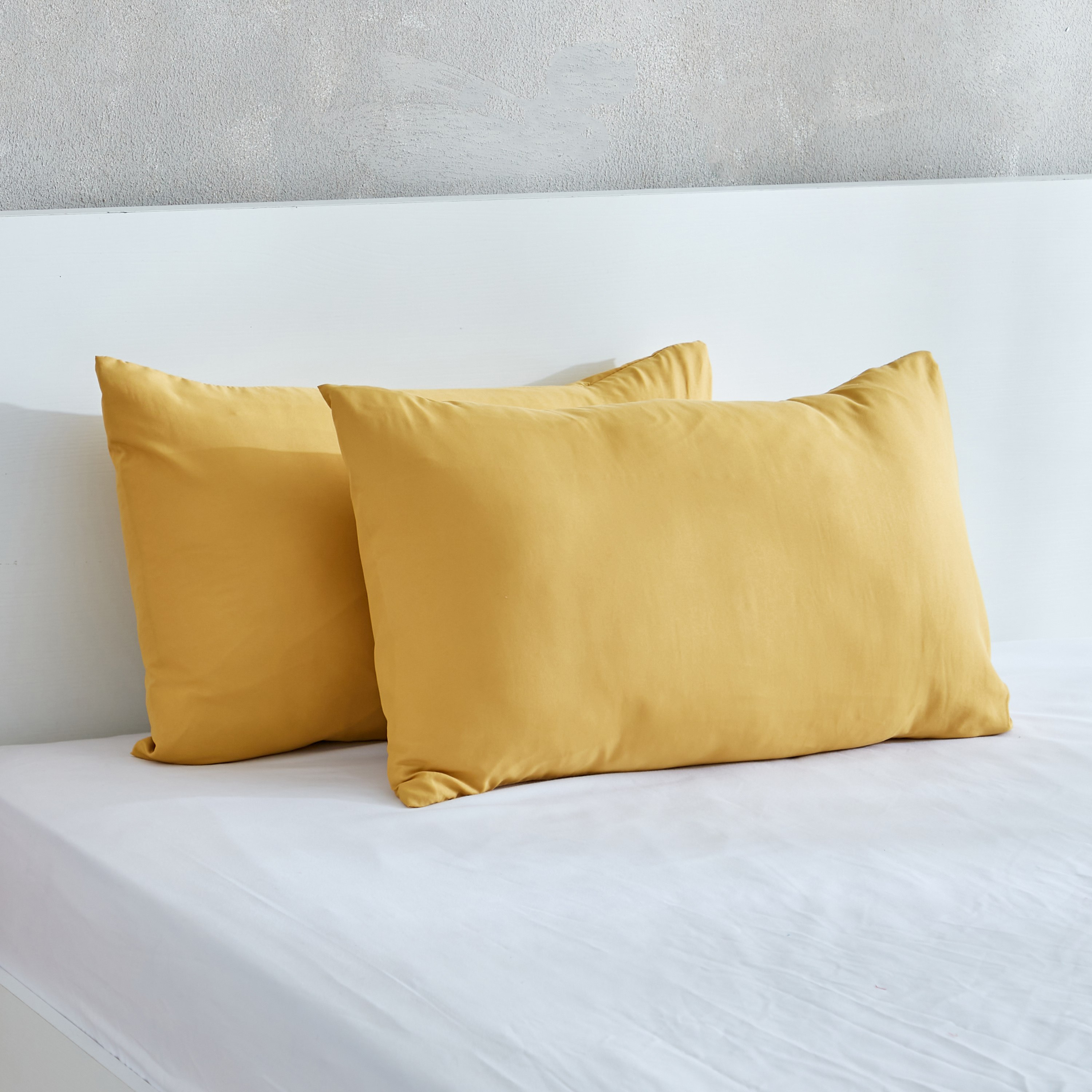 Derby 2-Piece Solid Microfibre Pillowcase Set - 45x70 cm-hbxhomeware-hbxbedroom-image-2