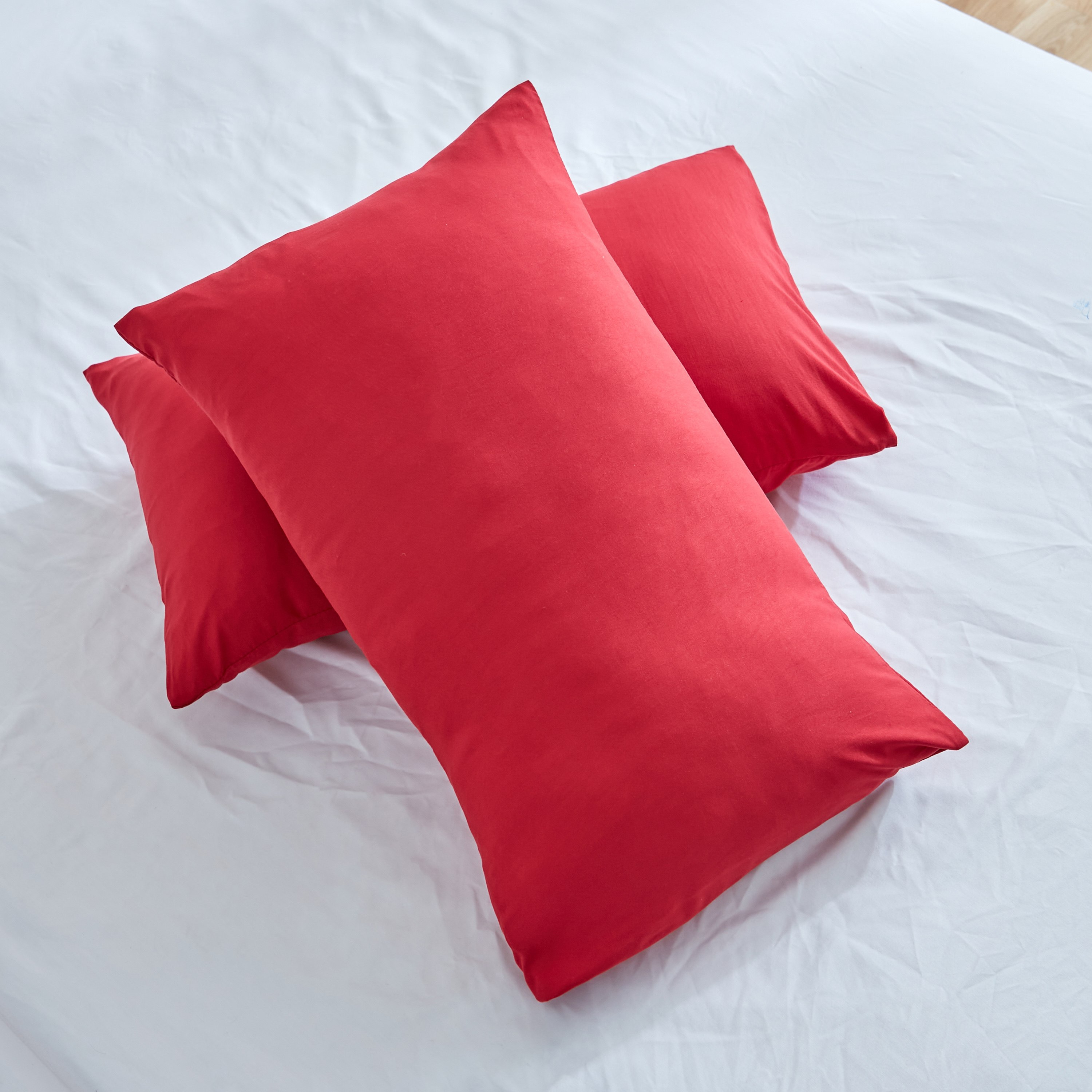 Derby 2-Piece Solid Microfiber Pillowcase Set - 45x70 cm-hbxhomeware-hbxbedroom-image-3