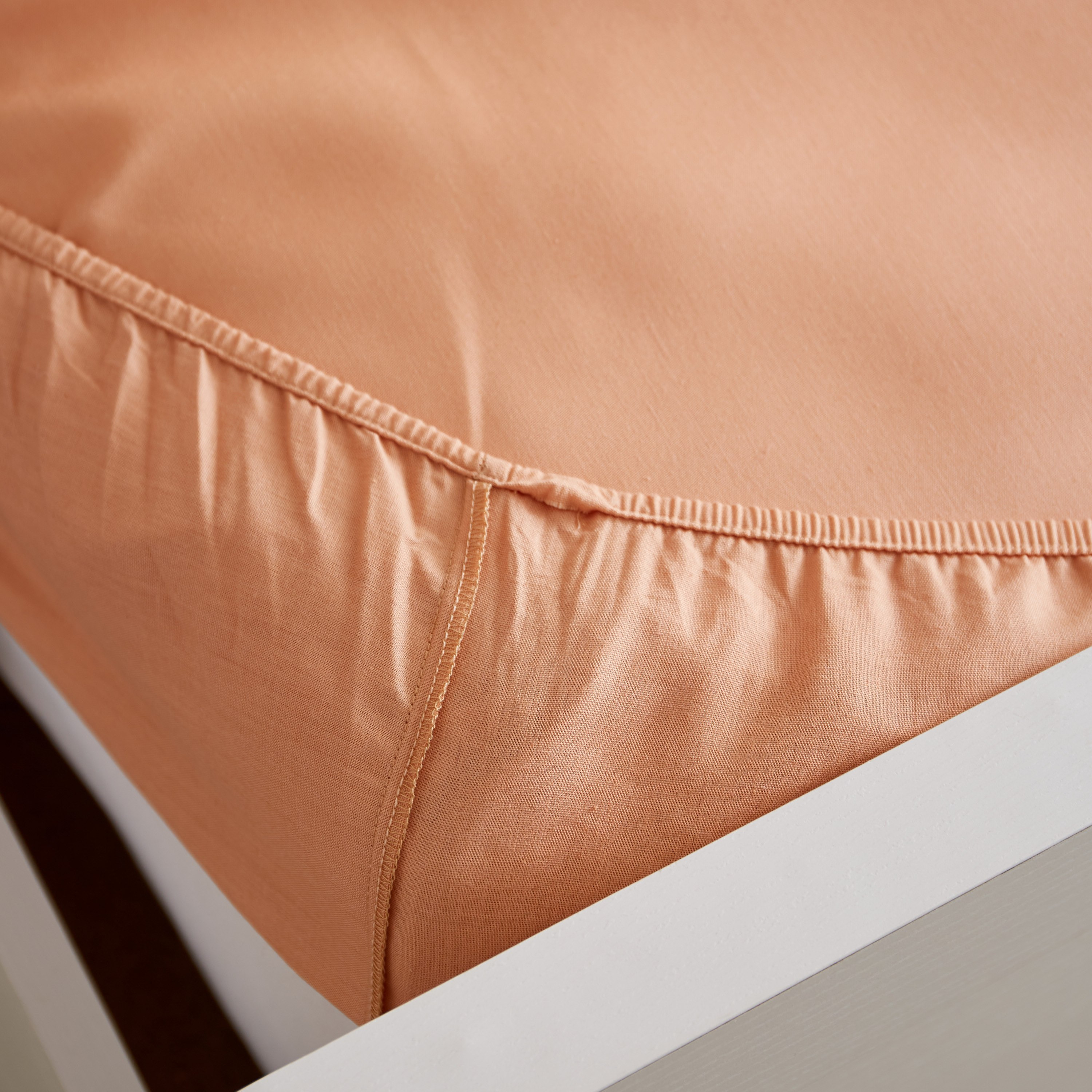 Bristol Polycotton Olympic Queen Fitted Sheet - 160x200+25 cm-hbxhomeware-hbxbedroom-image-6