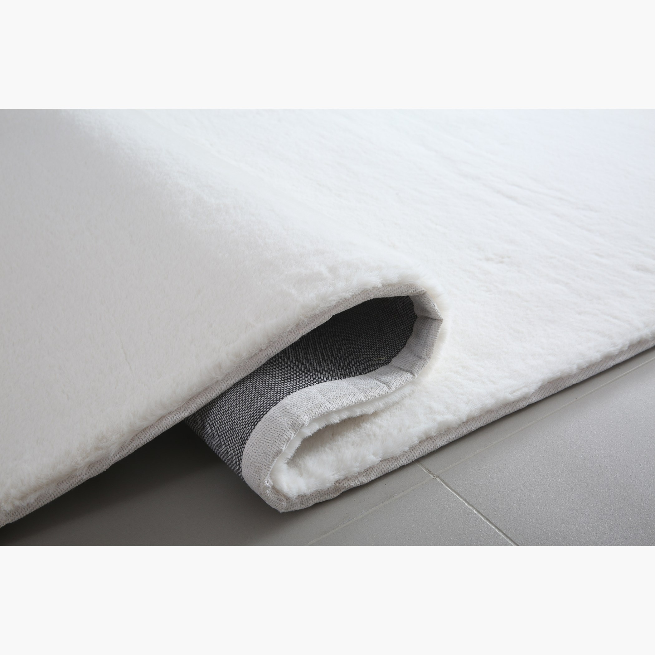 Faux Rabbit Fur Rug - 200x300 cm-hbxdecorandfurnishings-floorcoverings-rugs-image-4