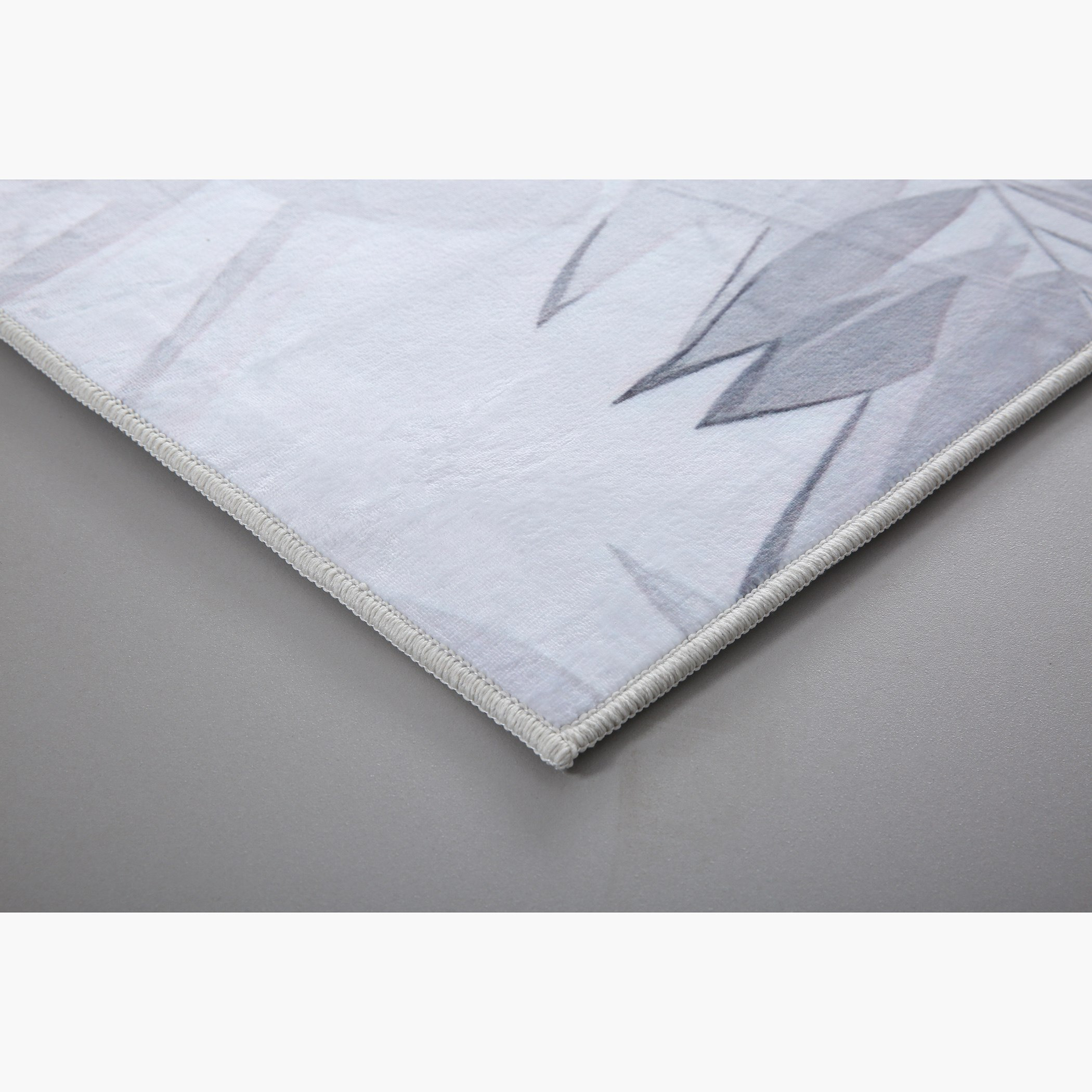 سجادة فلانيل بطبعات من ويلز - 150x200 سم-hbxdecorandfurnishings-floorcoverings-rugs-image-2