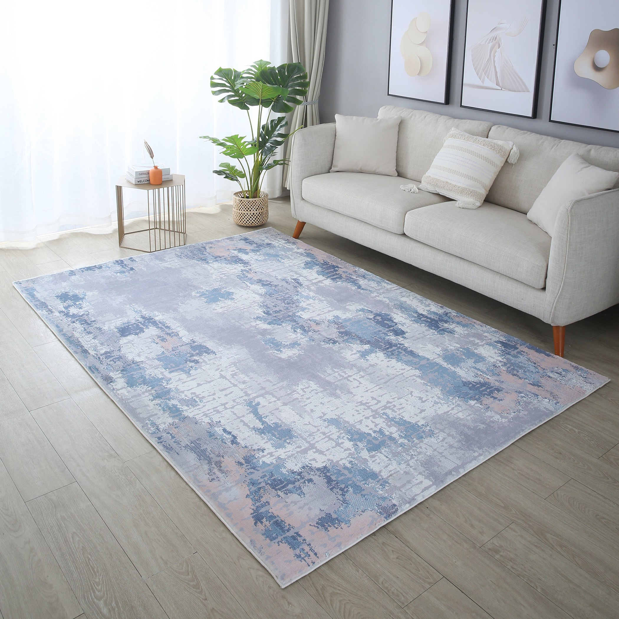 سجادة فرو ناعمة بطبعات من بريستول - 160x230 سم-hbxdecorandfurnishings-floorcoverings-rugs-image-1